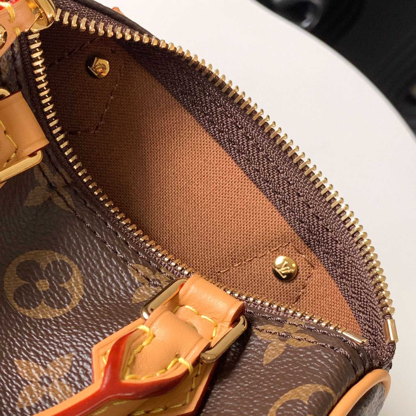 Louis Vuitton Nano Speedy M81085 - DopestKickz
