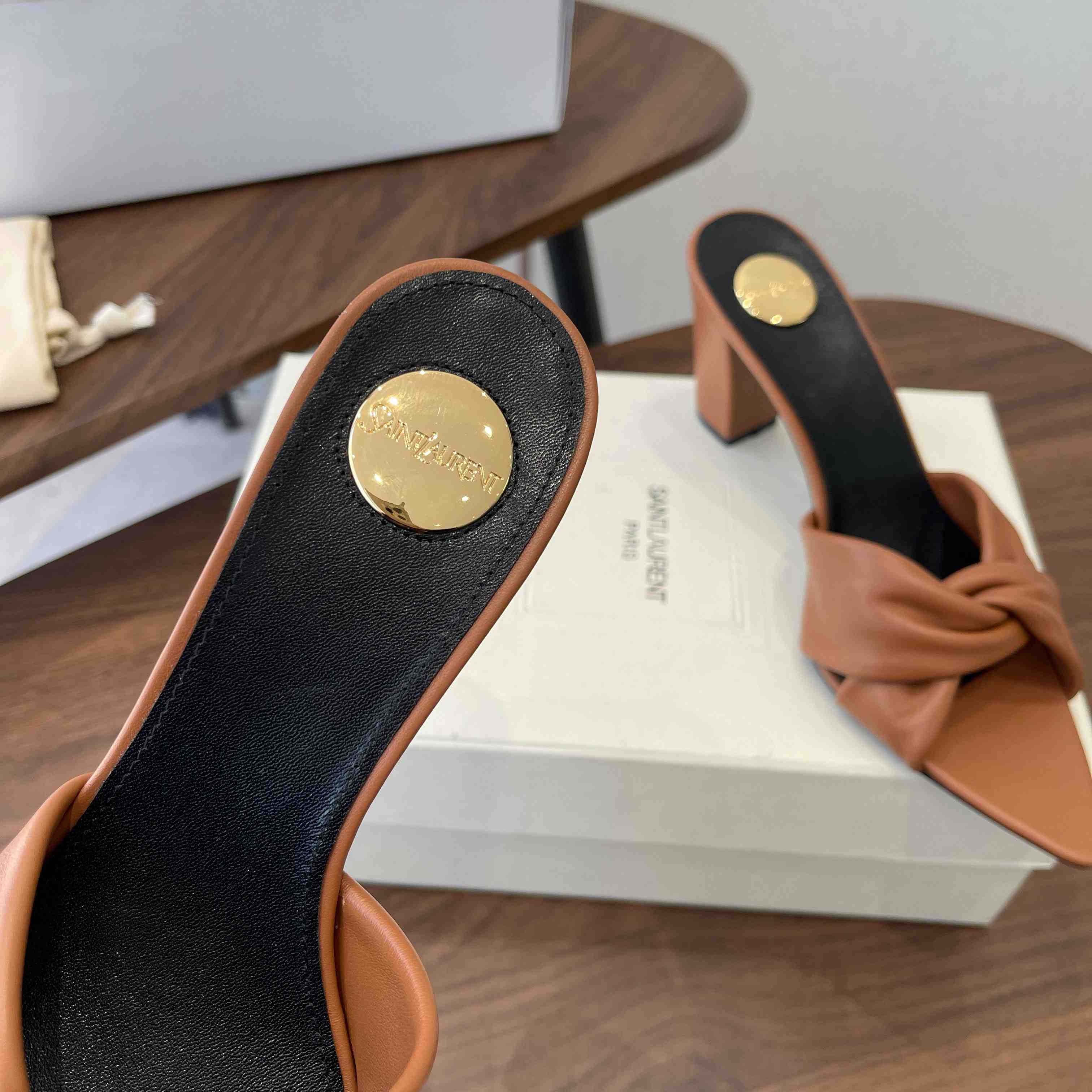 Saint Laurent FRANCIANE Mules In Smooth Leather - DopestKickz