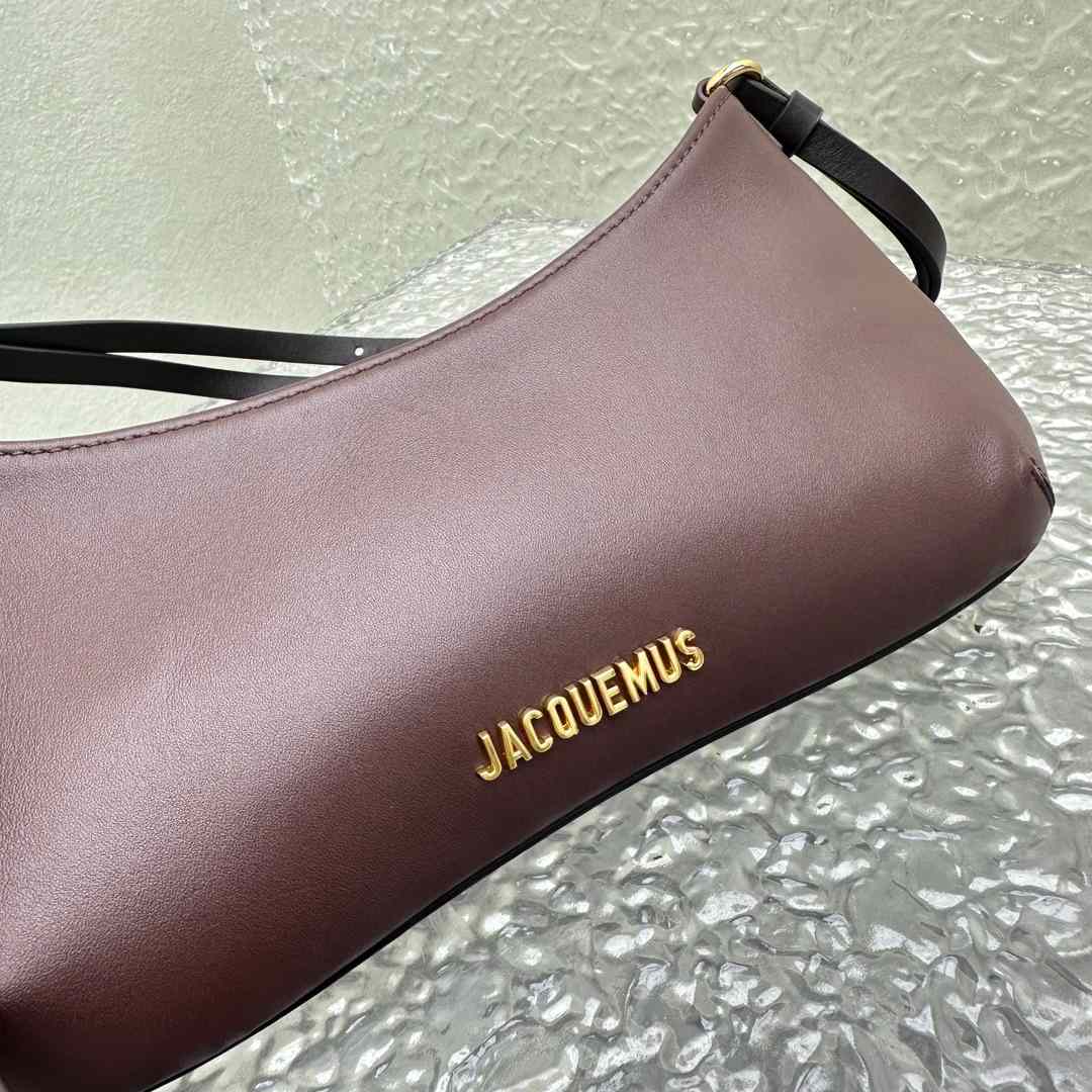 Jacquemus The Bisou Perle - DopestKickz