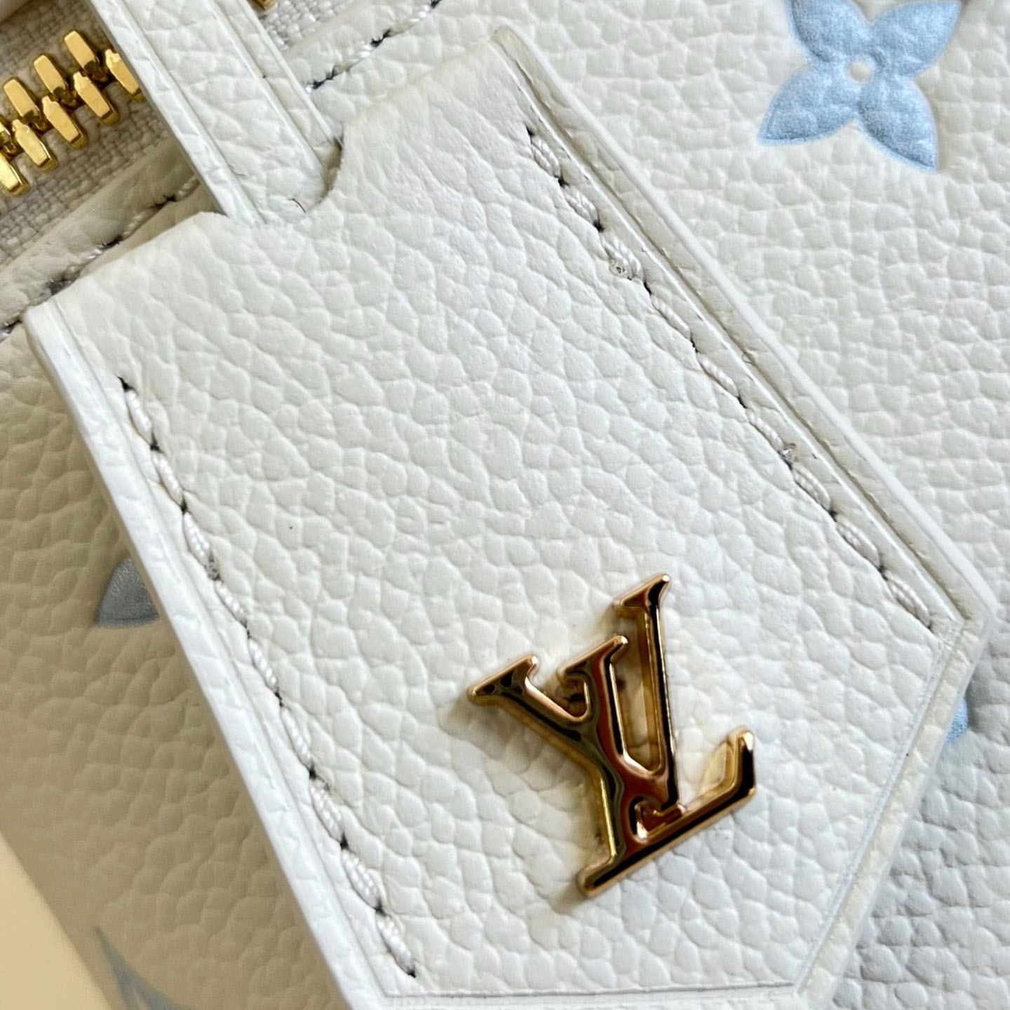 Louis Vuitton Vanity Chain Pouch M27744 - DopestKickz