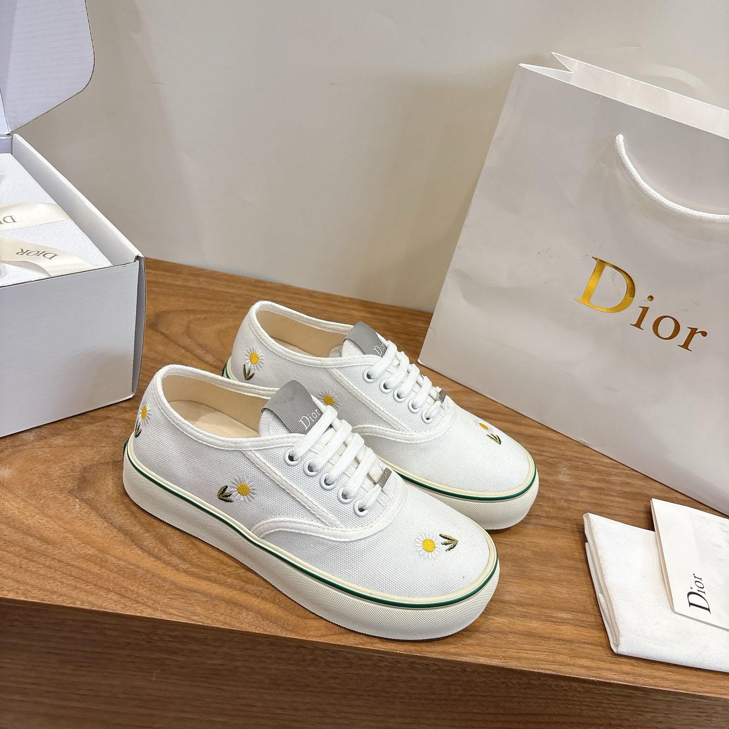 Dior Saltwind Sneaker - DopestKickz
