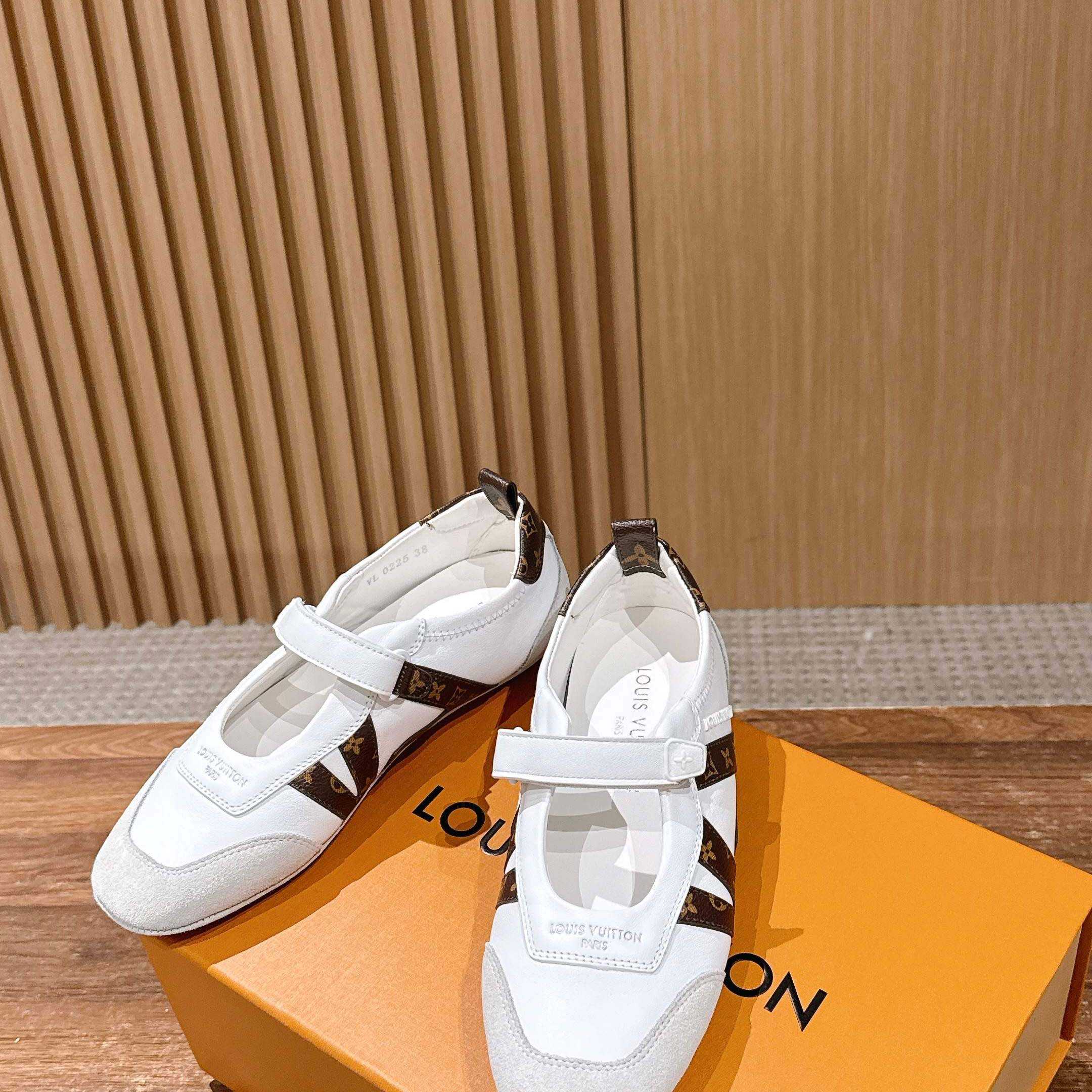 Louis Vuitton LV Sneakerina Mary Jane   1AJPF4 - DopestKickz