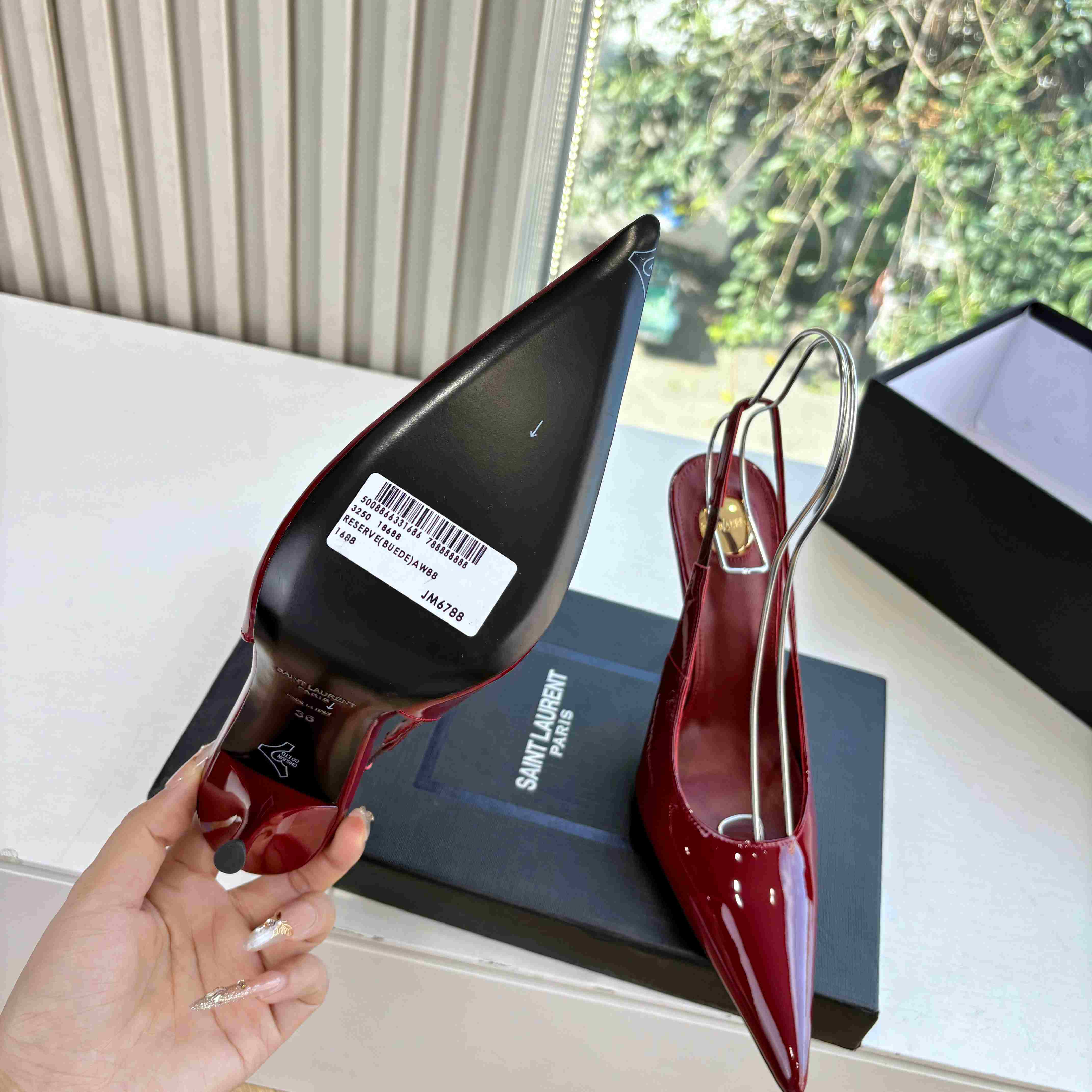 Saint Laurent GUERMANTES Slingback Pumps In Patent Leather - DopestKickz