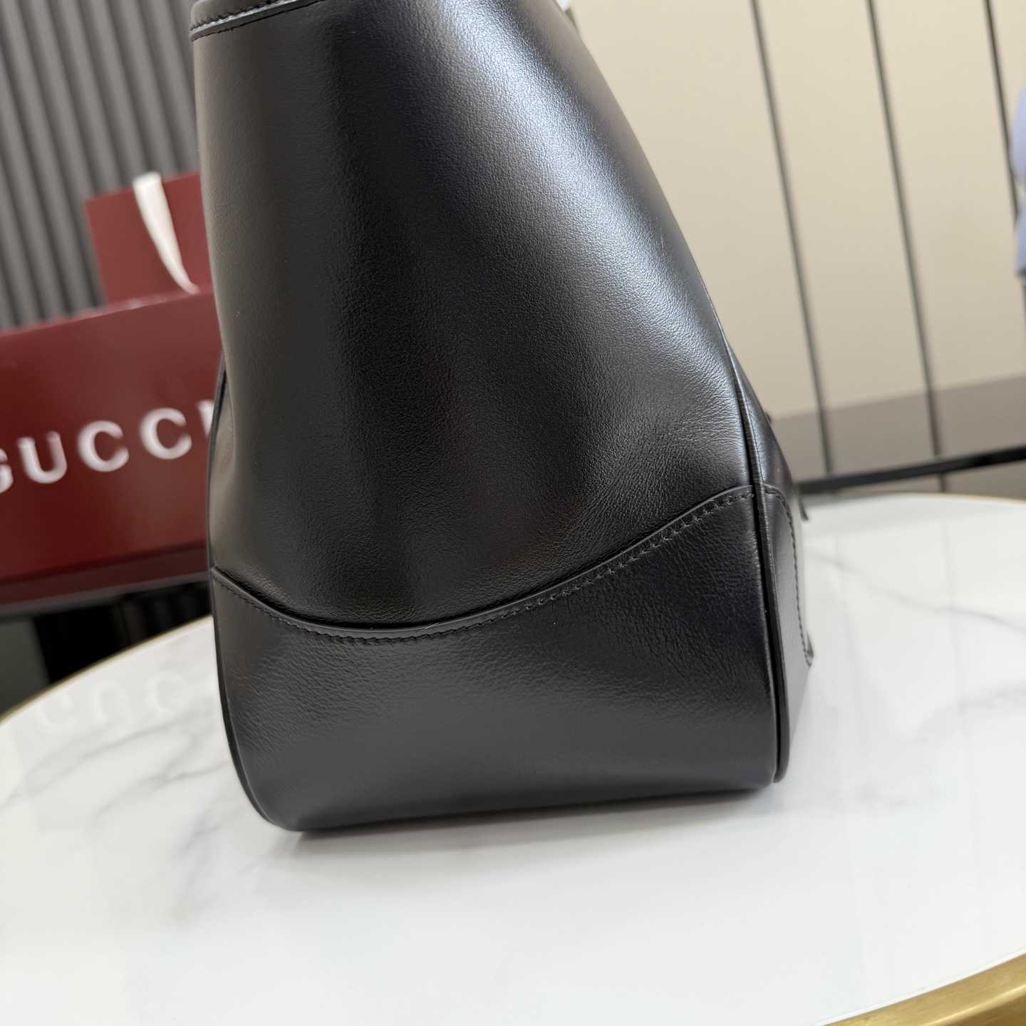 Gucci Mercato Medium Tote Bag 866645 - DopestKickz