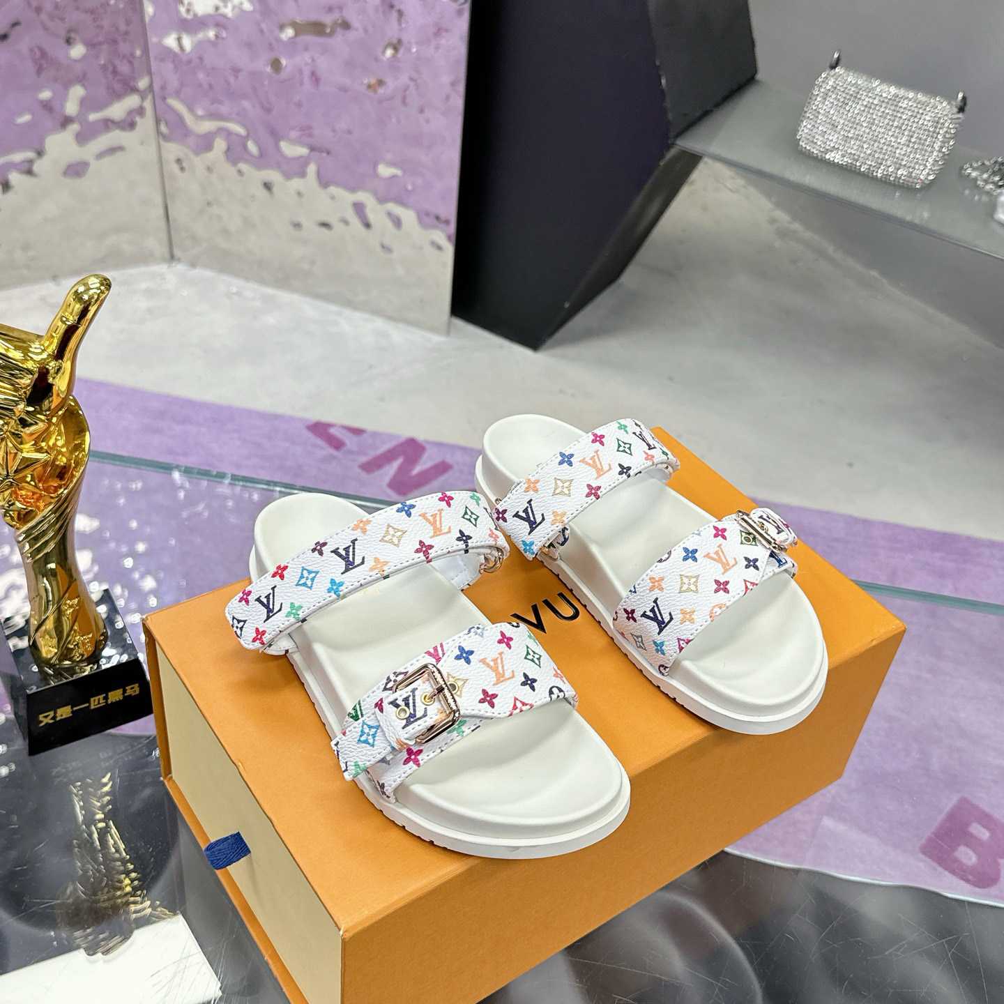 Louis Vuitton LV x TM Bom Dia Flat Comfort Mule 1AJLI7 - DopestKickz