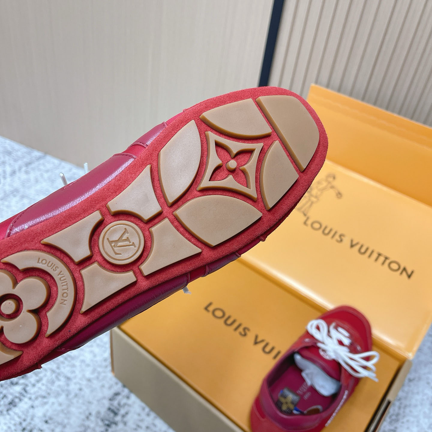 Louis Vuitton LV Sneakerina 1AIVJJ - DopestKickz