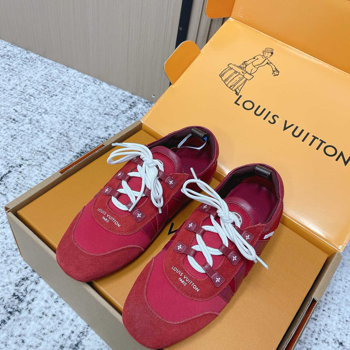 Louis Vuitton LV Sneakerina 1AIVJJ - DopestKickz