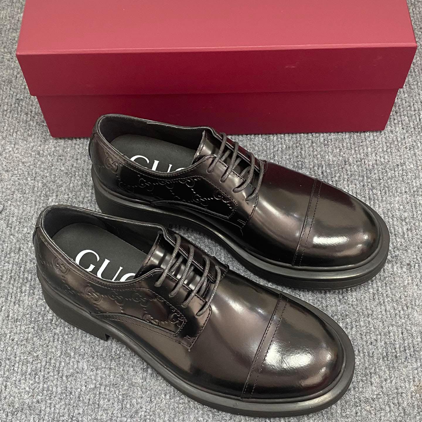 Gucci Men's Lace-up Shoe With GG Detail - DopestKickz
