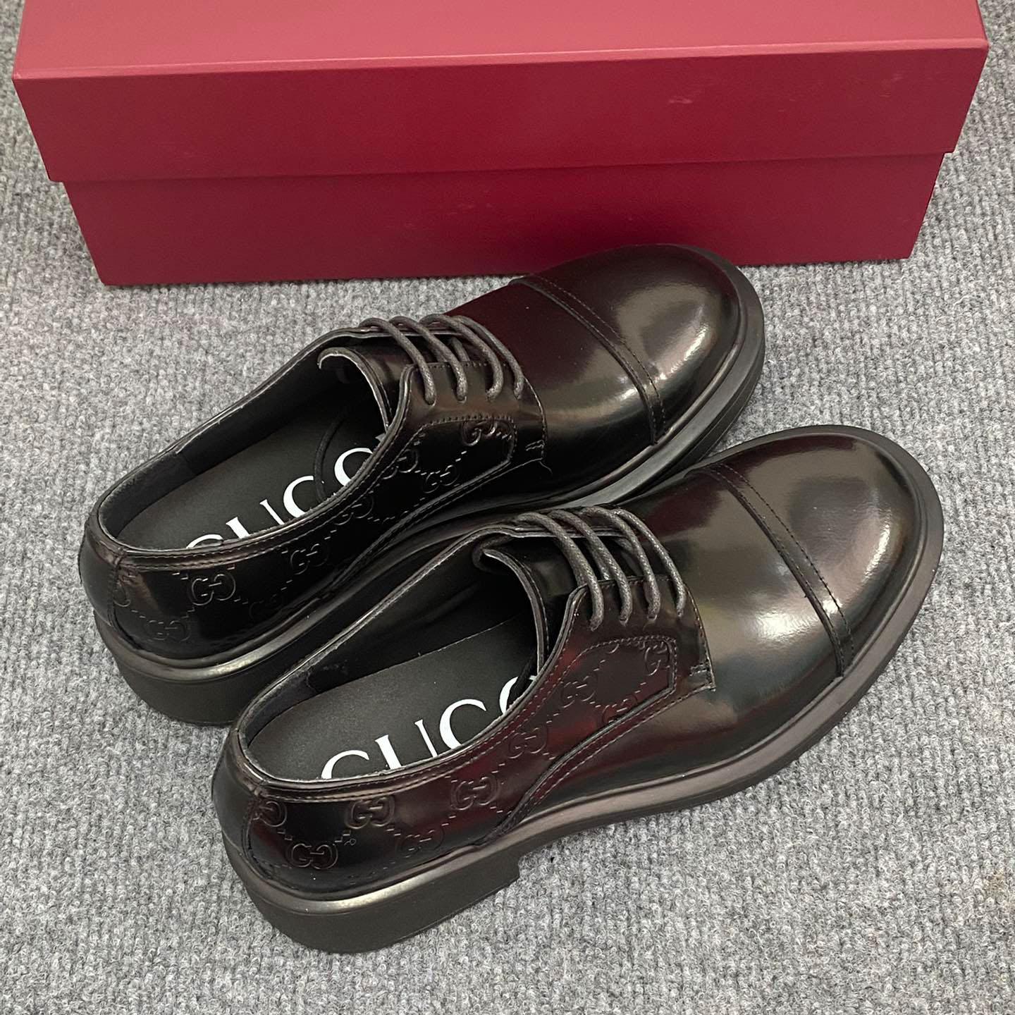 Gucci Men's Lace-up Shoe With GG Detail - DopestKickz