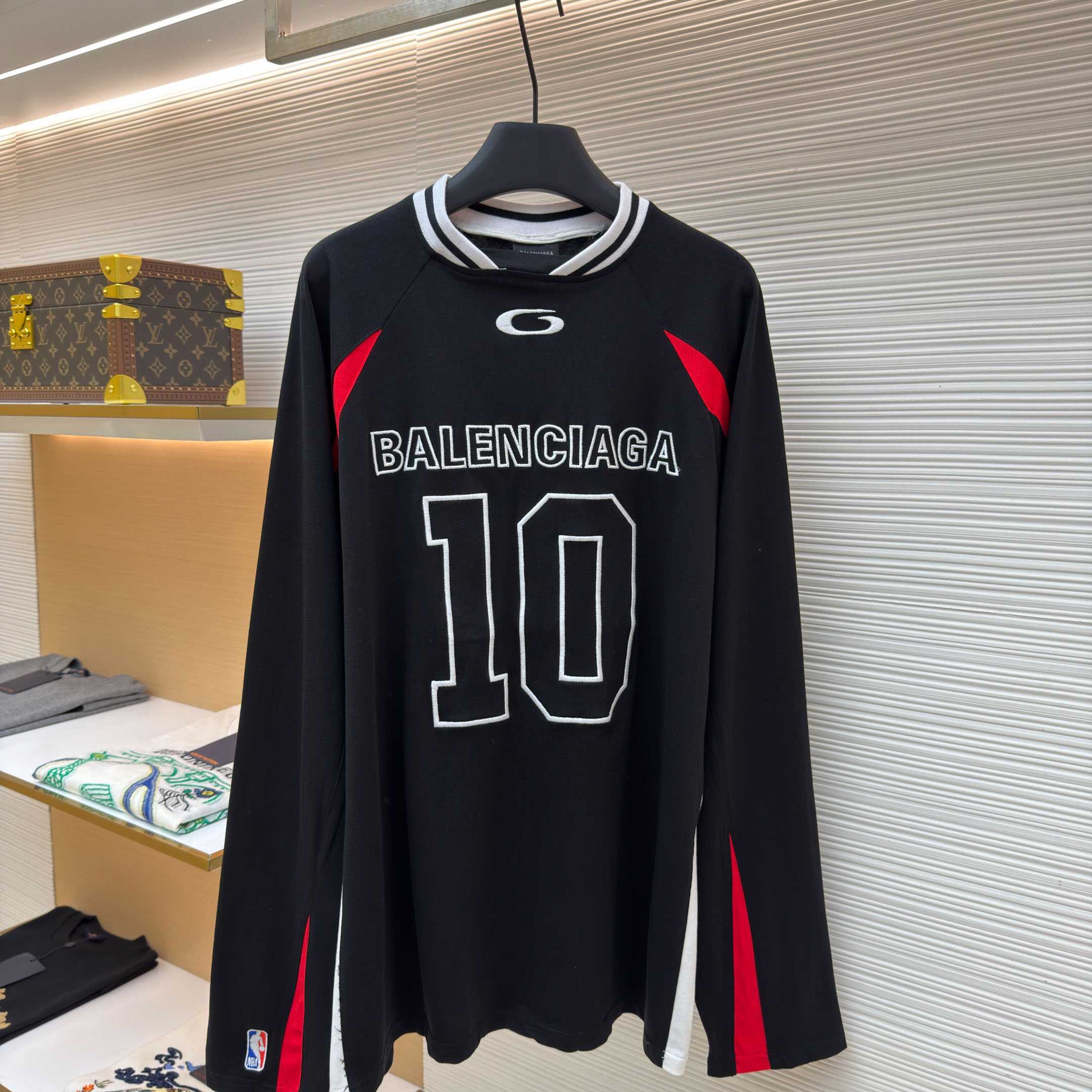 Balenciaga | Nba Collaboration Oversized Long Sleeve T-shirt In Black/Multicolor  - DopestKickz