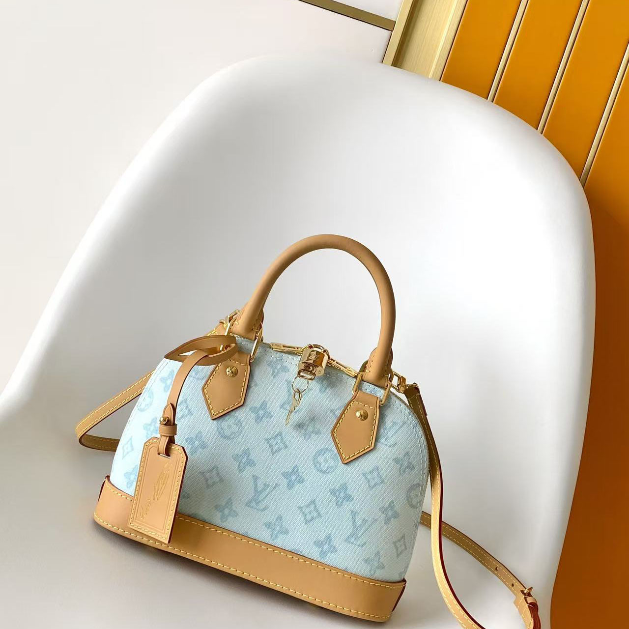 Louis Vuitton Alma BB M27526 - DopestKickz