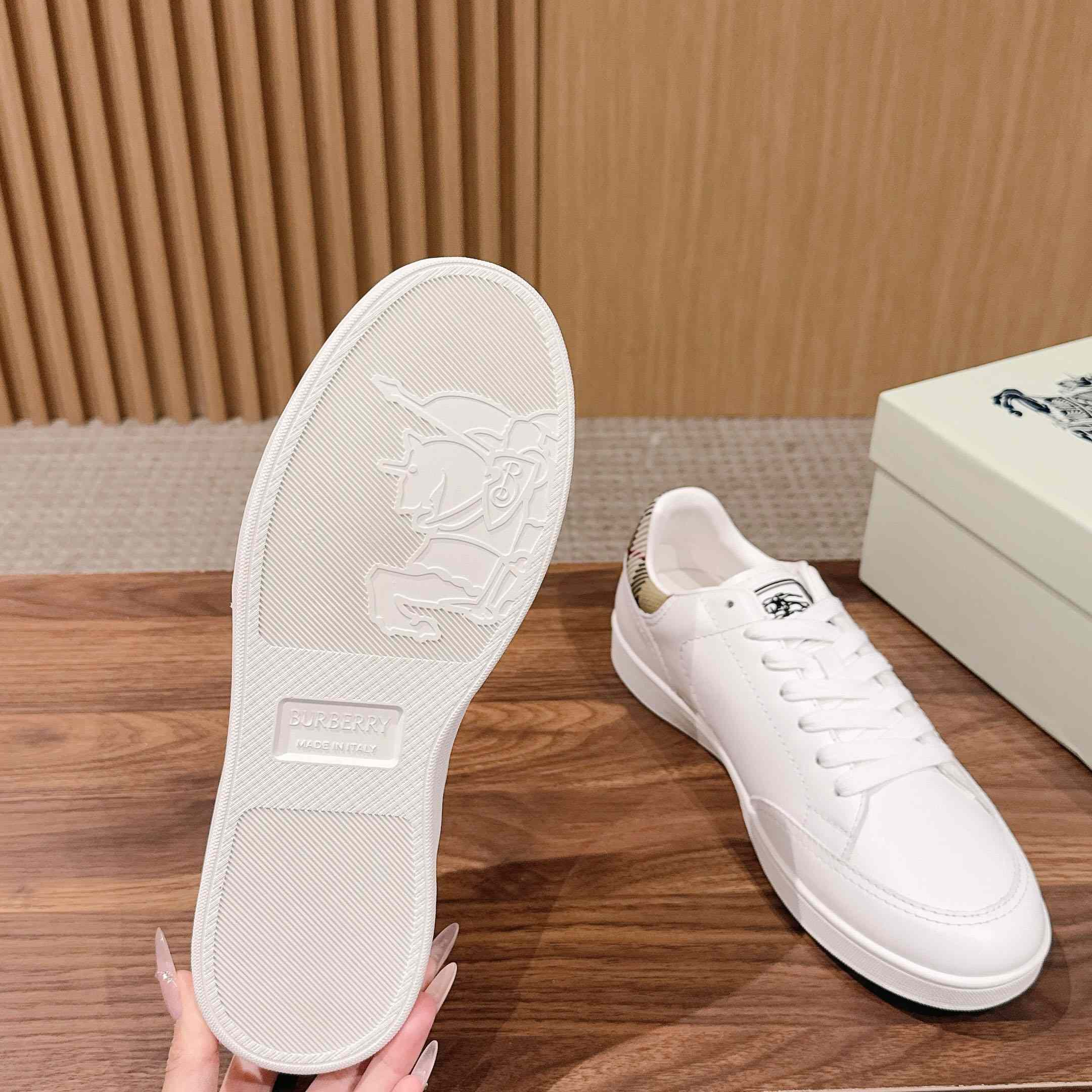 Burberry Leather Set Sneakers​ - DopestKickz