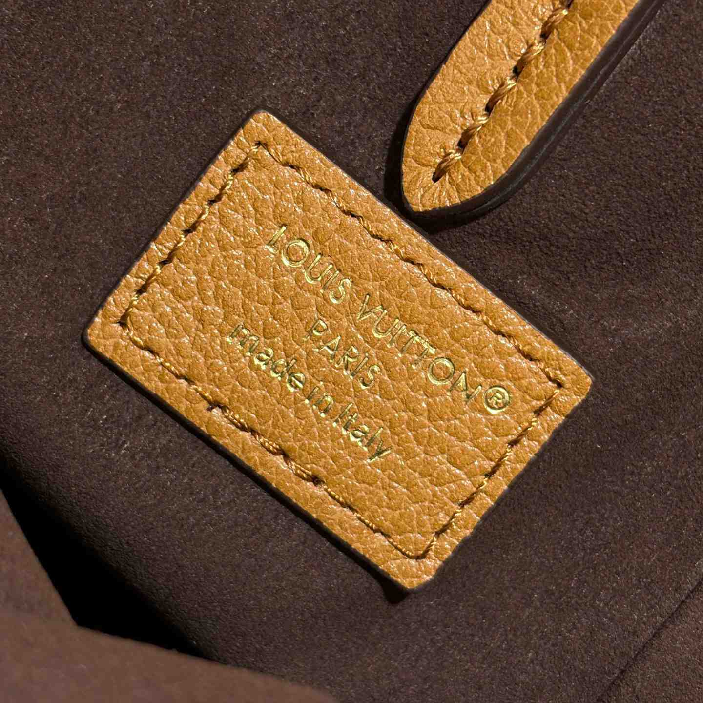 Louis Vuitton Noé Trunk M29131 - DopestKickz