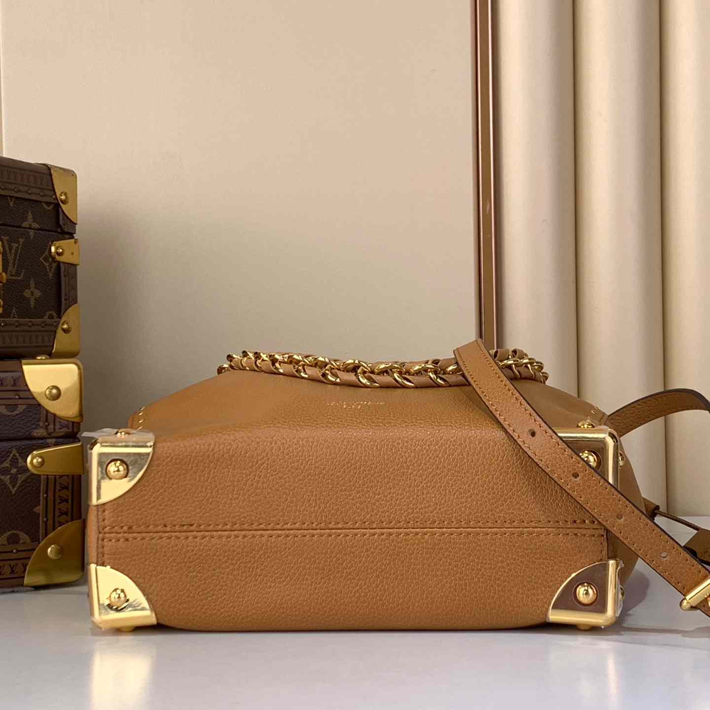 Louis Vuitton Noé Trunk M29131 - DopestKickz
