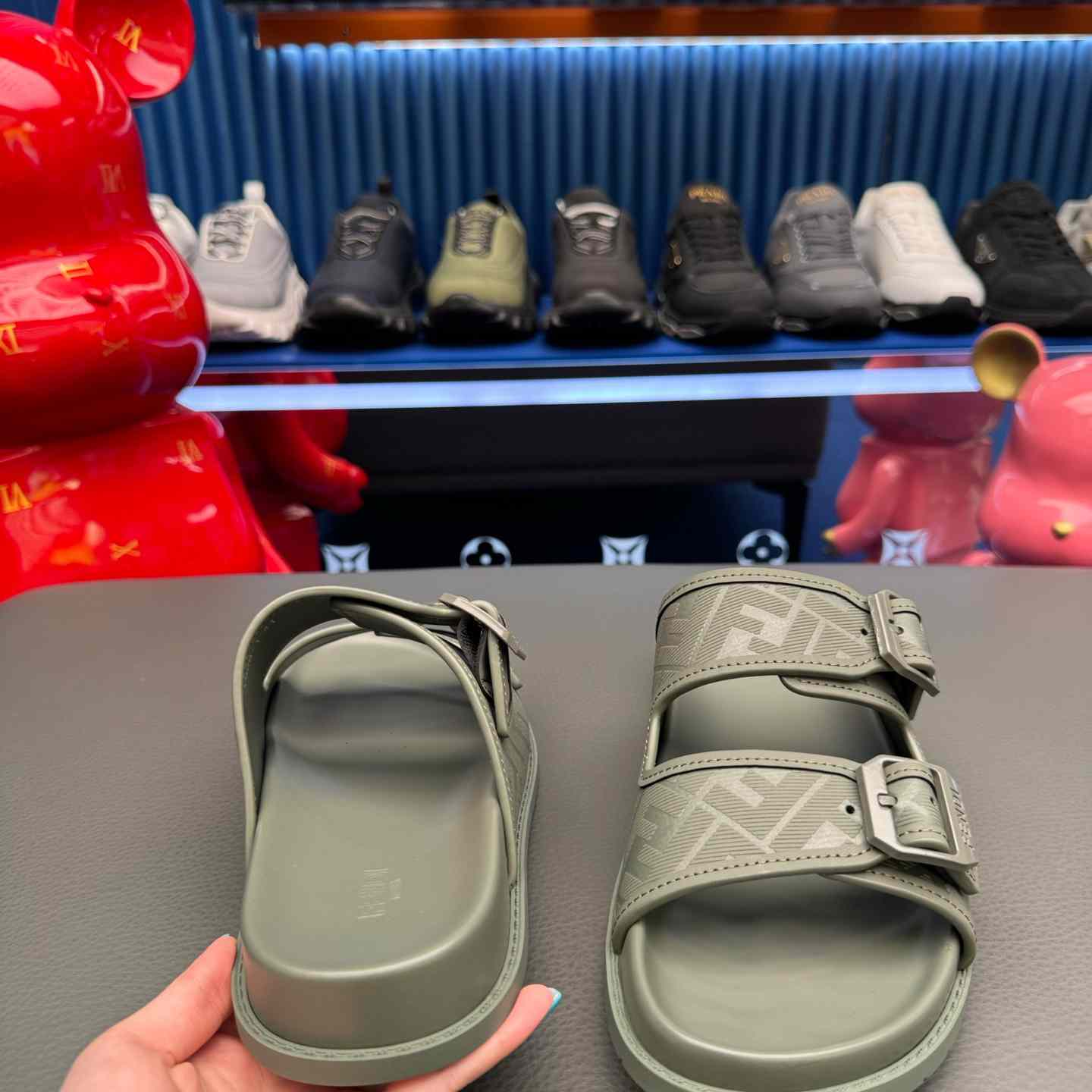 Fendi Feel Logo Sandals - DopestKickz