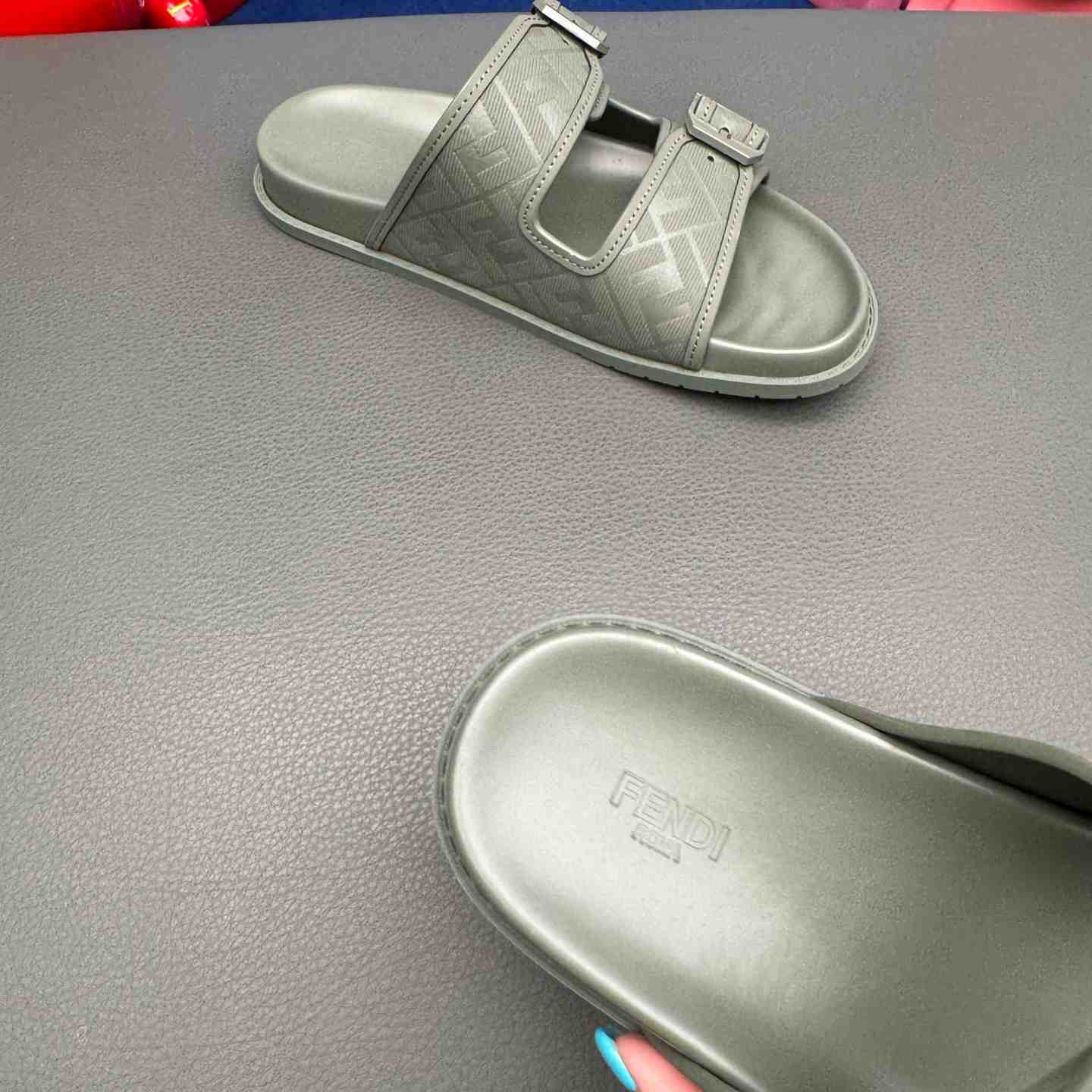 Fendi Feel Logo Sandals - DopestKickz