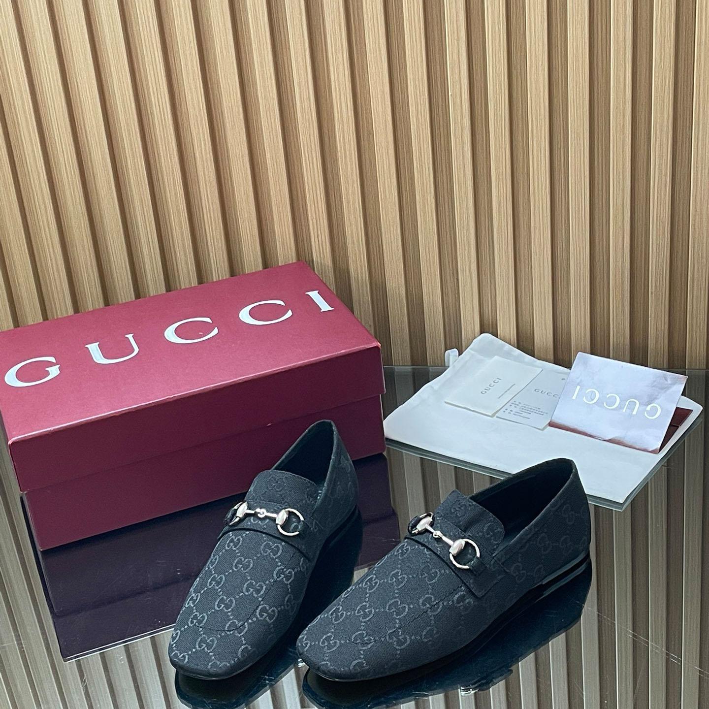 Gucci  Ragazzo Loafer - DopestKickz