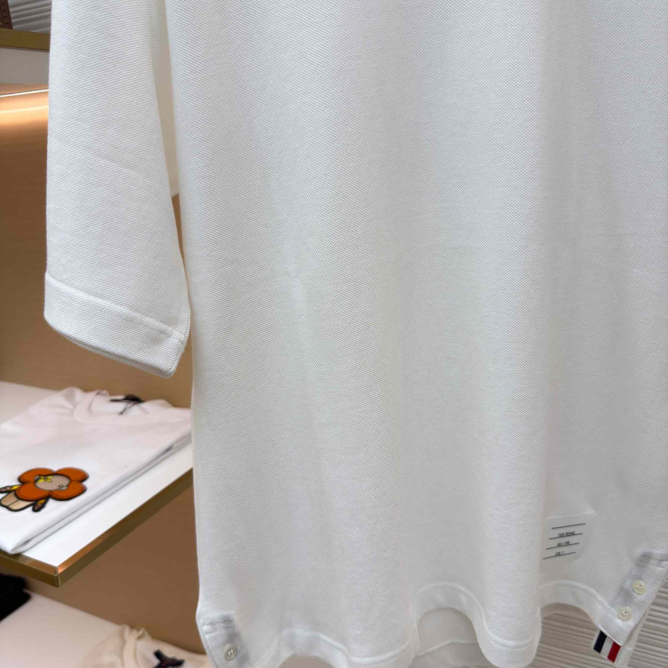 Thom Browne Cotton 4-Bar Short Sleeve T-Shirt - DopestKickz