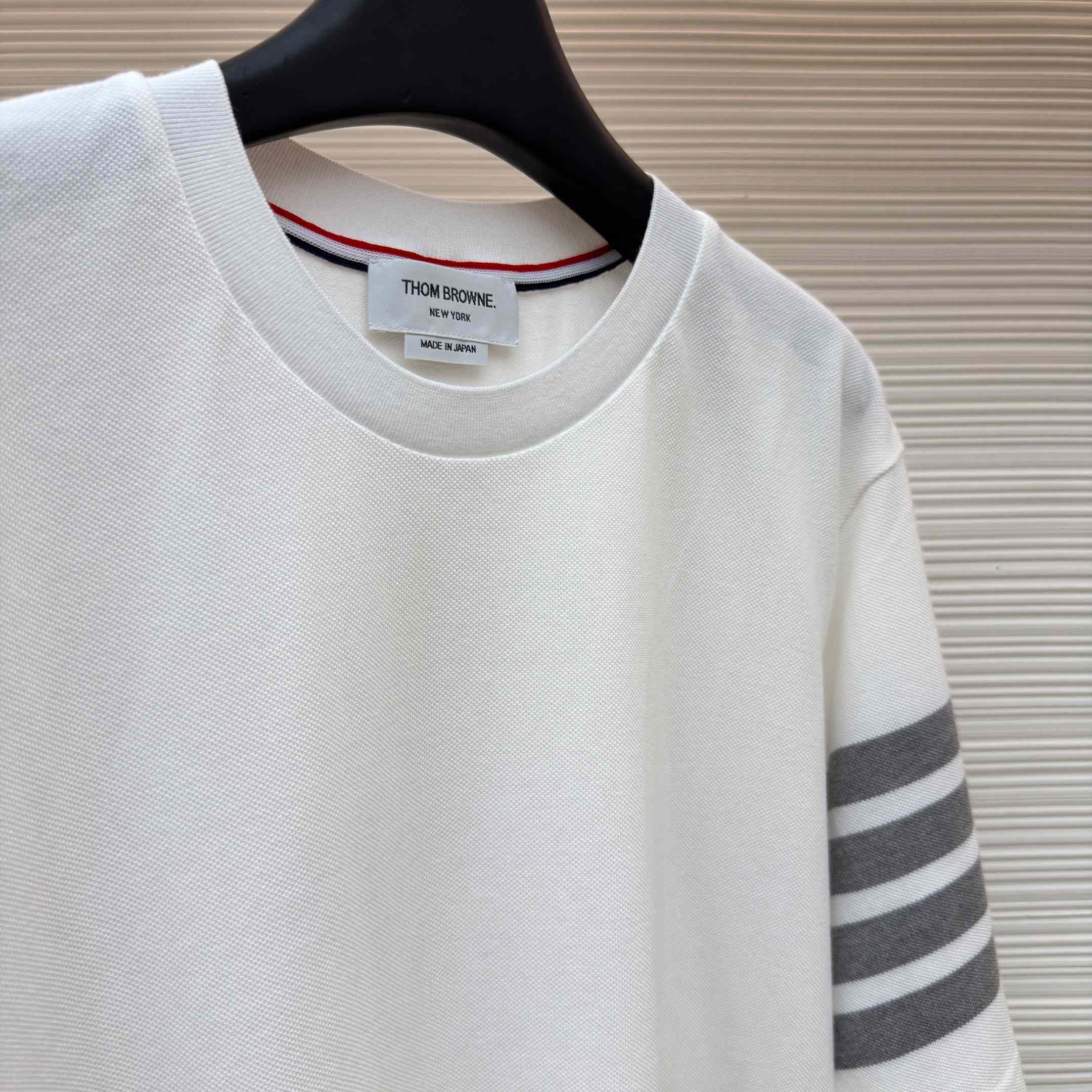 Thom Browne Cotton 4-Bar Short Sleeve T-Shirt - DopestKickz