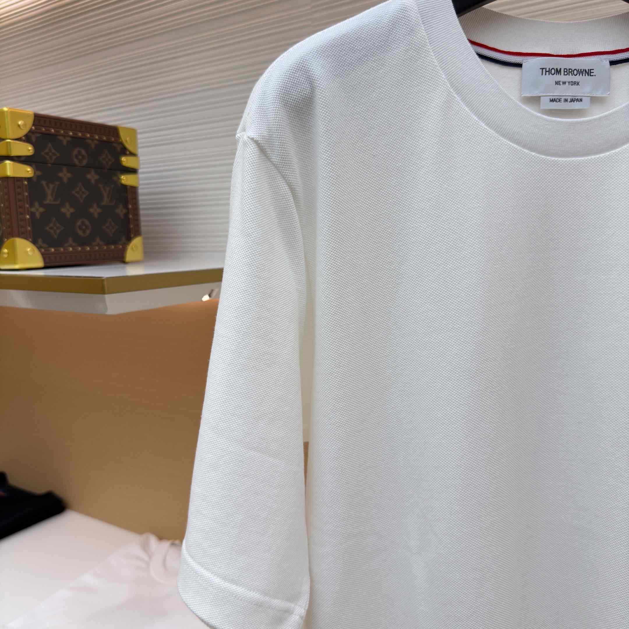 Thom Browne Cotton 4-Bar Short Sleeve T-Shirt - DopestKickz