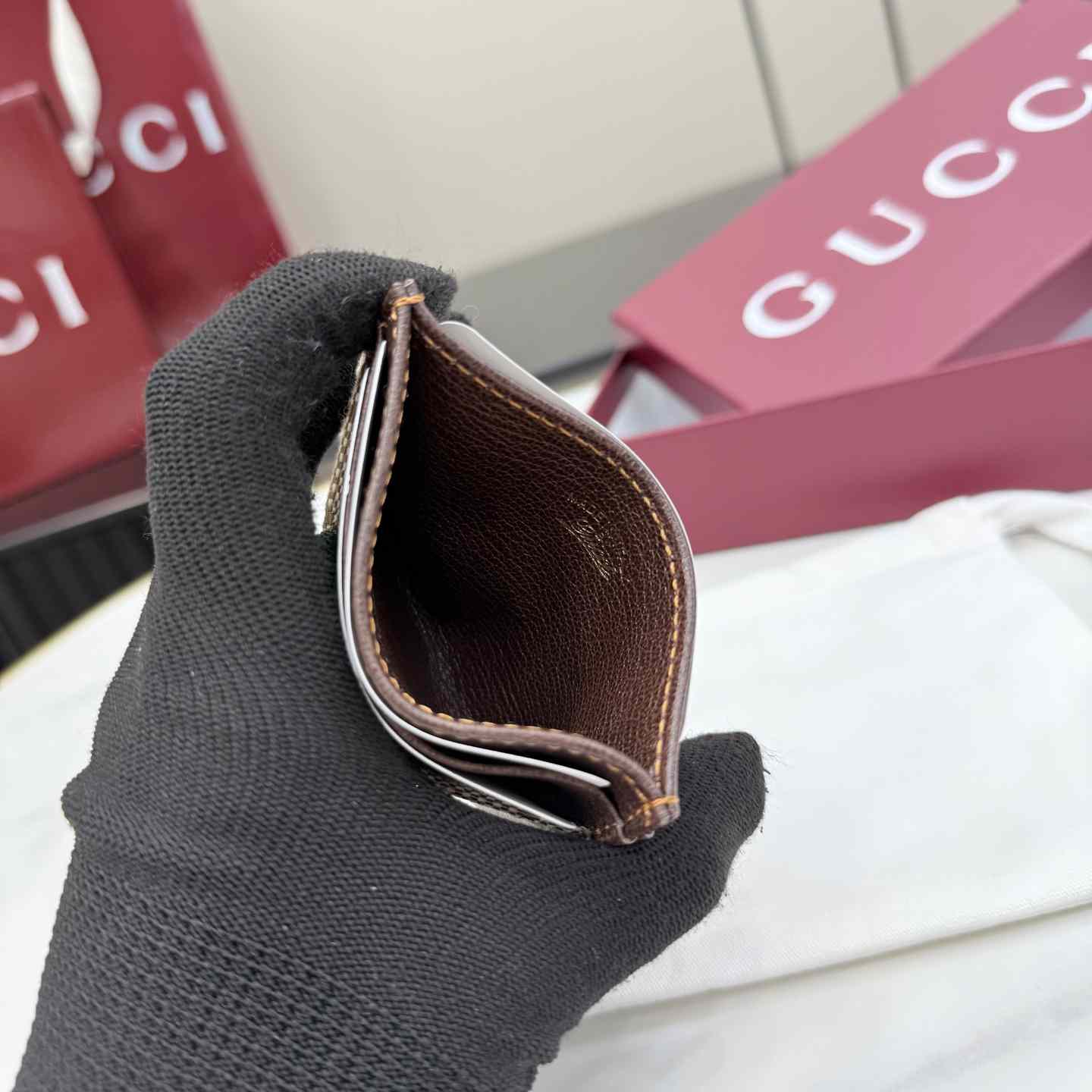 Gucci GG Card Case With Web - DopestKickz