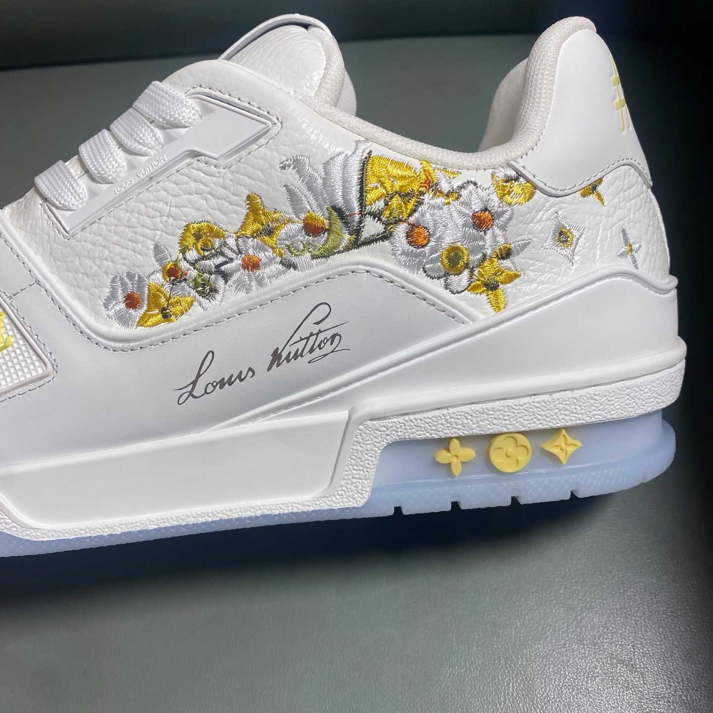 Louis Vuitton LV Trainer Sneaker    1AJS73 - DopestKickz