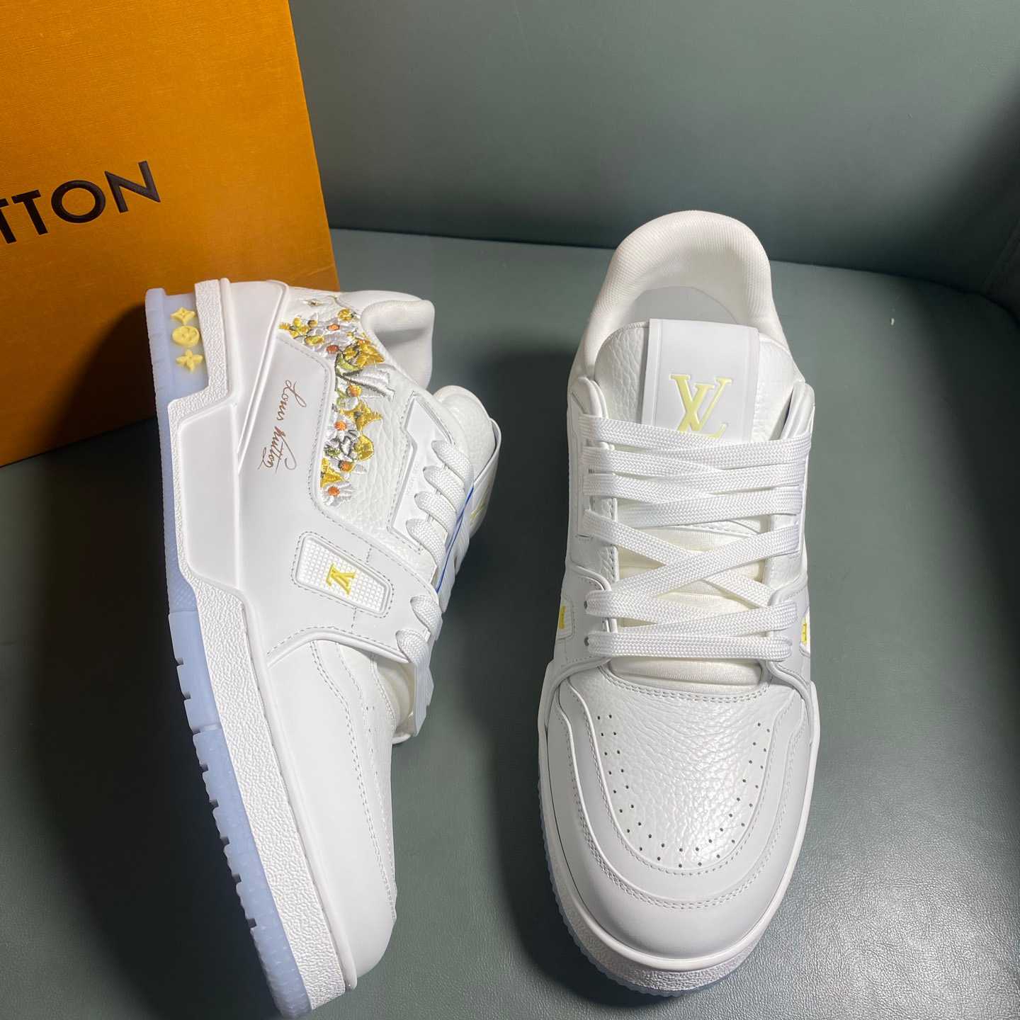 Louis Vuitton LV Trainer Sneaker    1AJS73 - DopestKickz