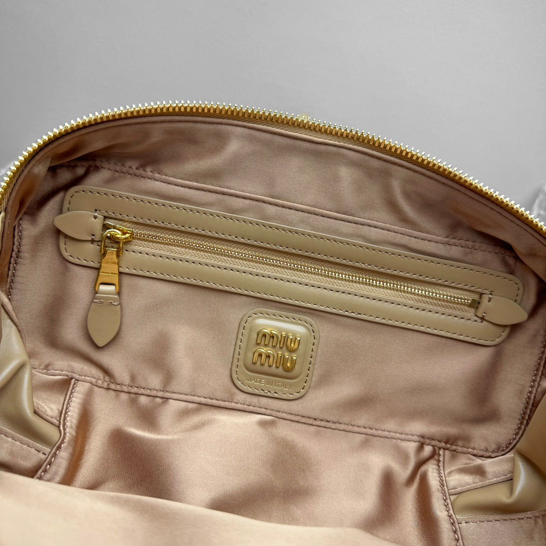 Miu Miu Beau Leather Bag - DopestKickz