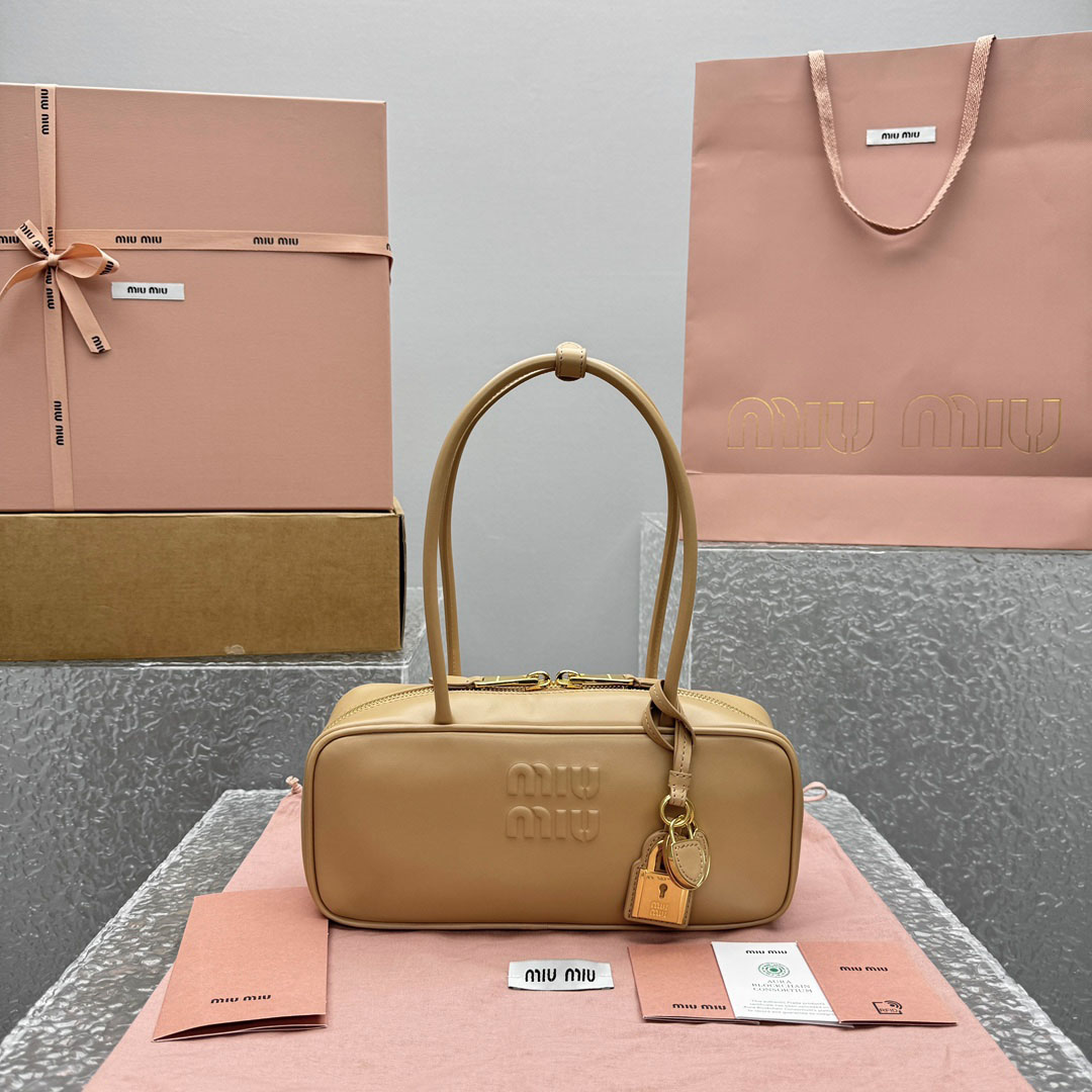 Miu Miu Beau Leather Bag - DopestKickz