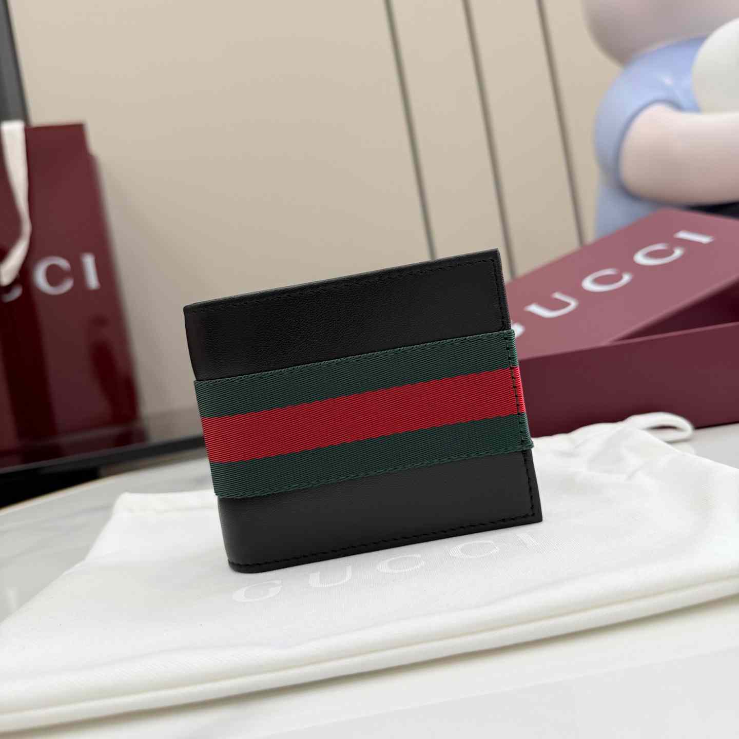 Gucci Web Trademark Bi-Fold Wallet - DopestKickz