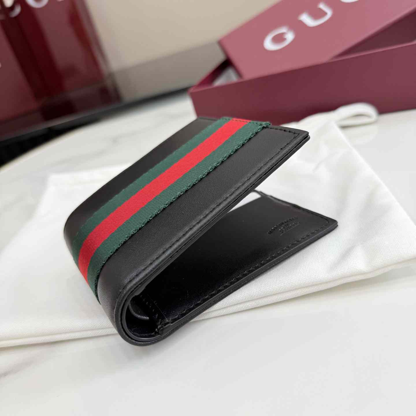 Gucci Web Trademark Bi-Fold Wallet - DopestKickz