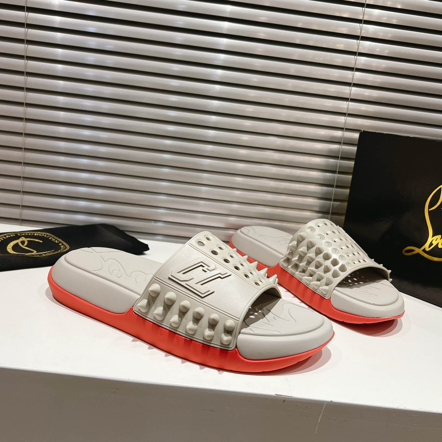 Christian Louboutin Take It Easy Sandals - DopestKickz