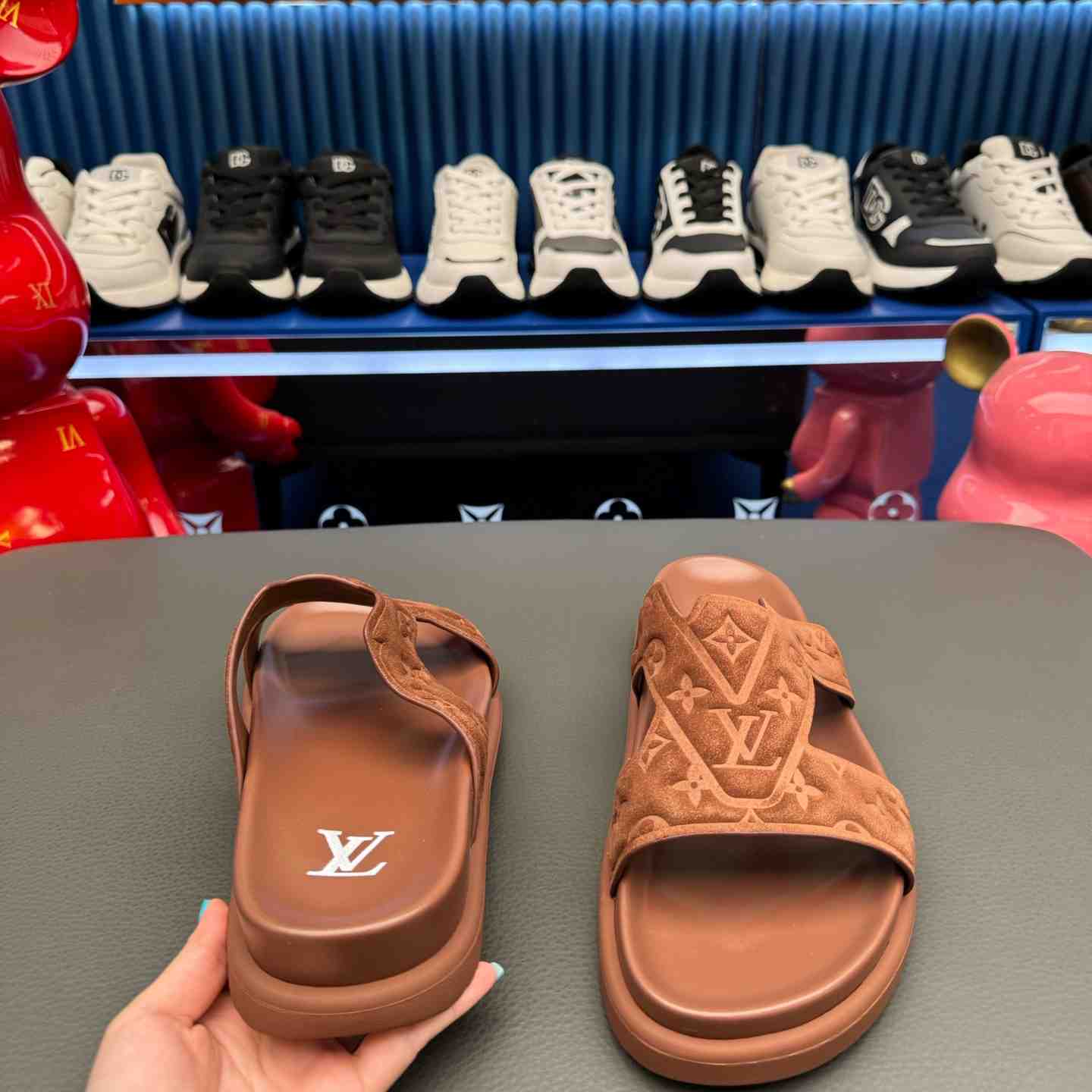 Louis Vuitton LV Oasis Mule    - DopestKickz