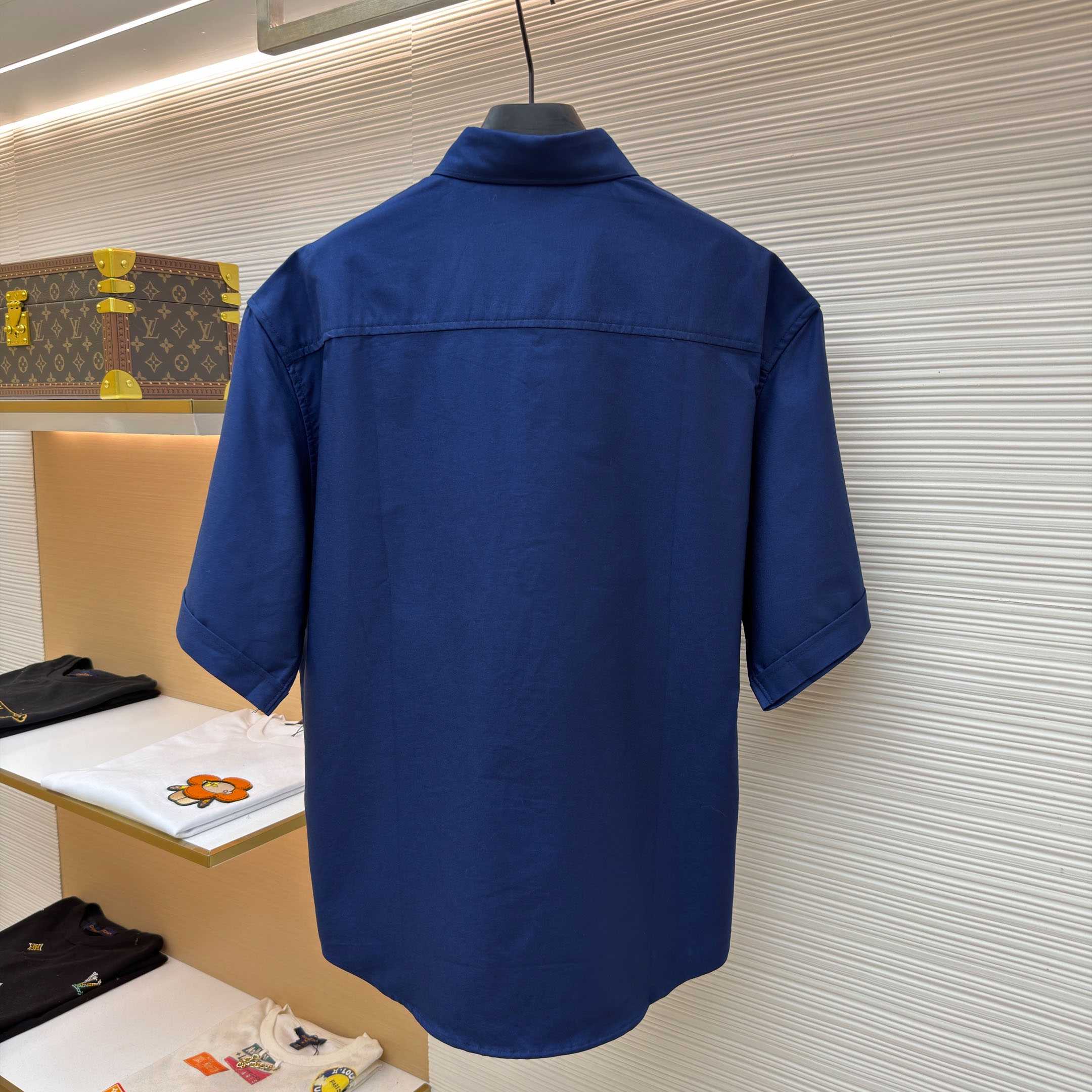 AMI Paris Ami Button-Down Short-Sleeve Shirt - DopestKickz