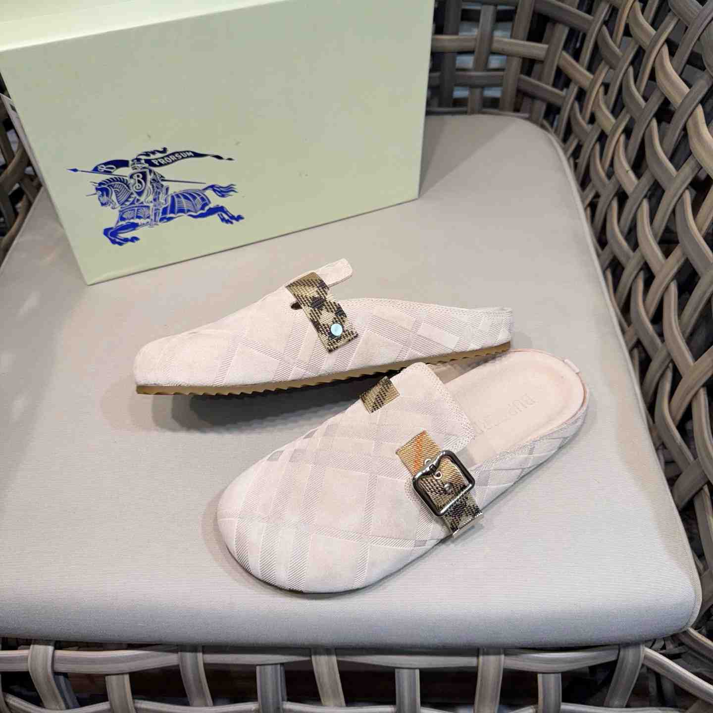 Burberry Suede Urchin Clogs - DopestKickz