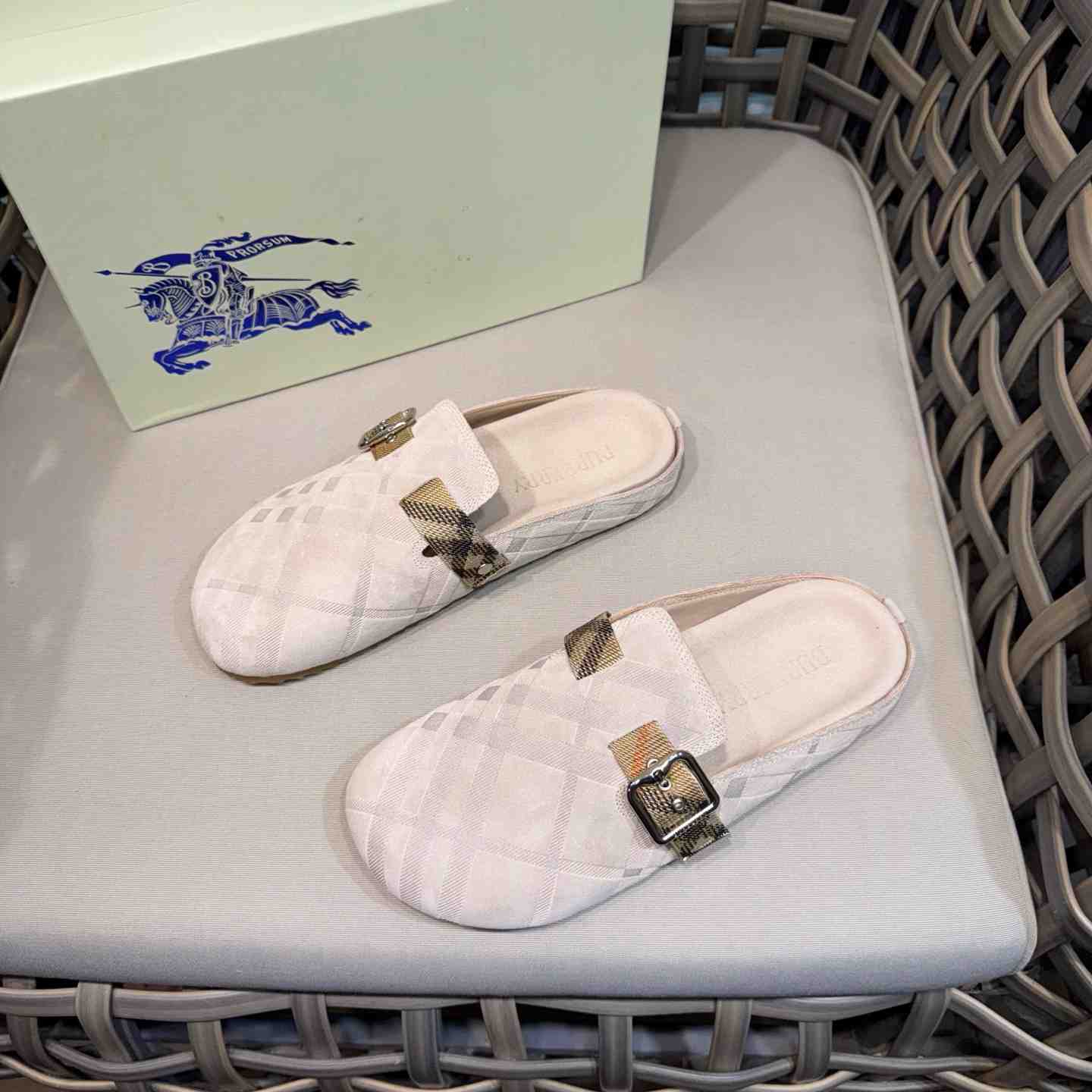 Burberry Suede Urchin Clogs - DopestKickz