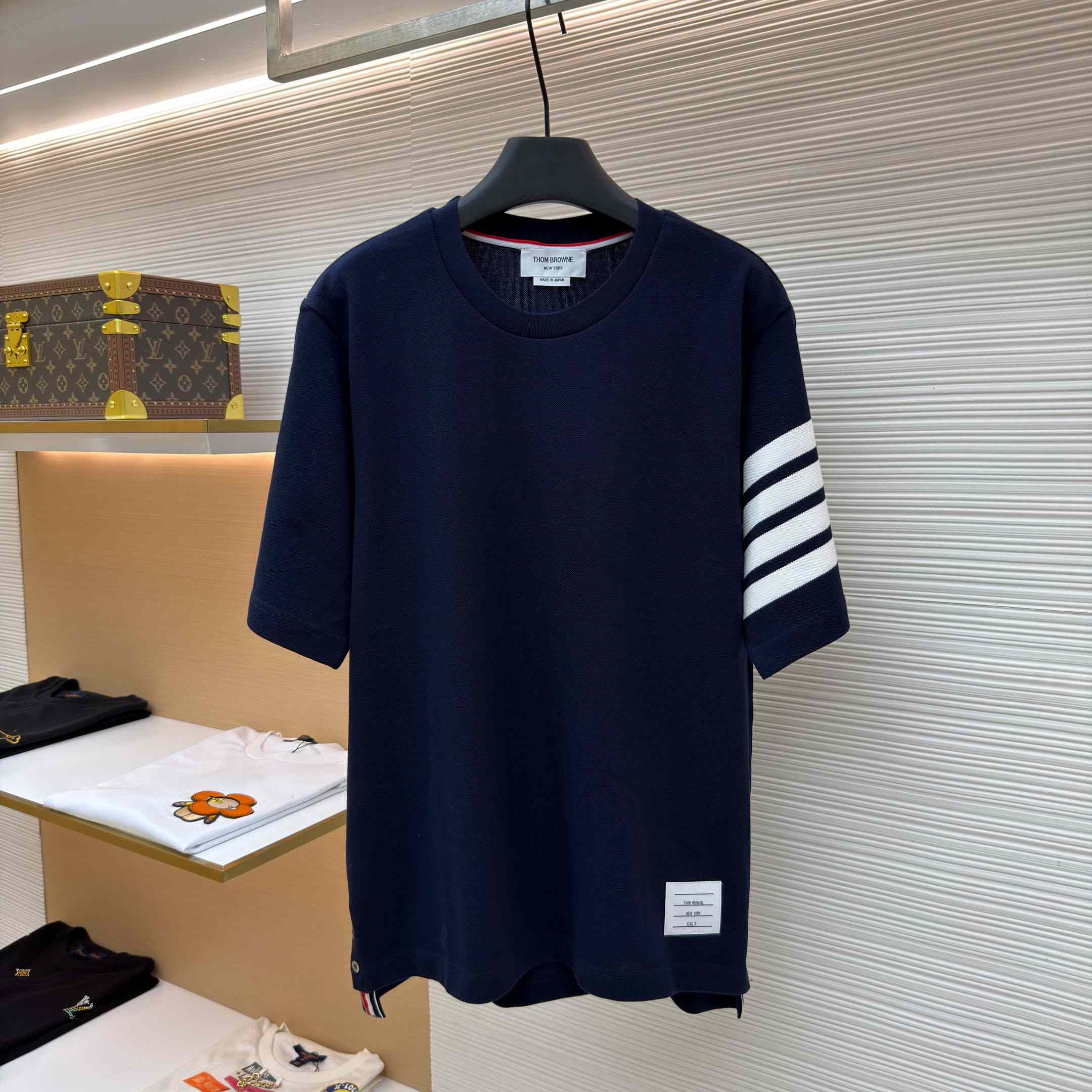 Thom Browne Cotton 4-Bar Short Sleeve T-Shirt - DopestKickz