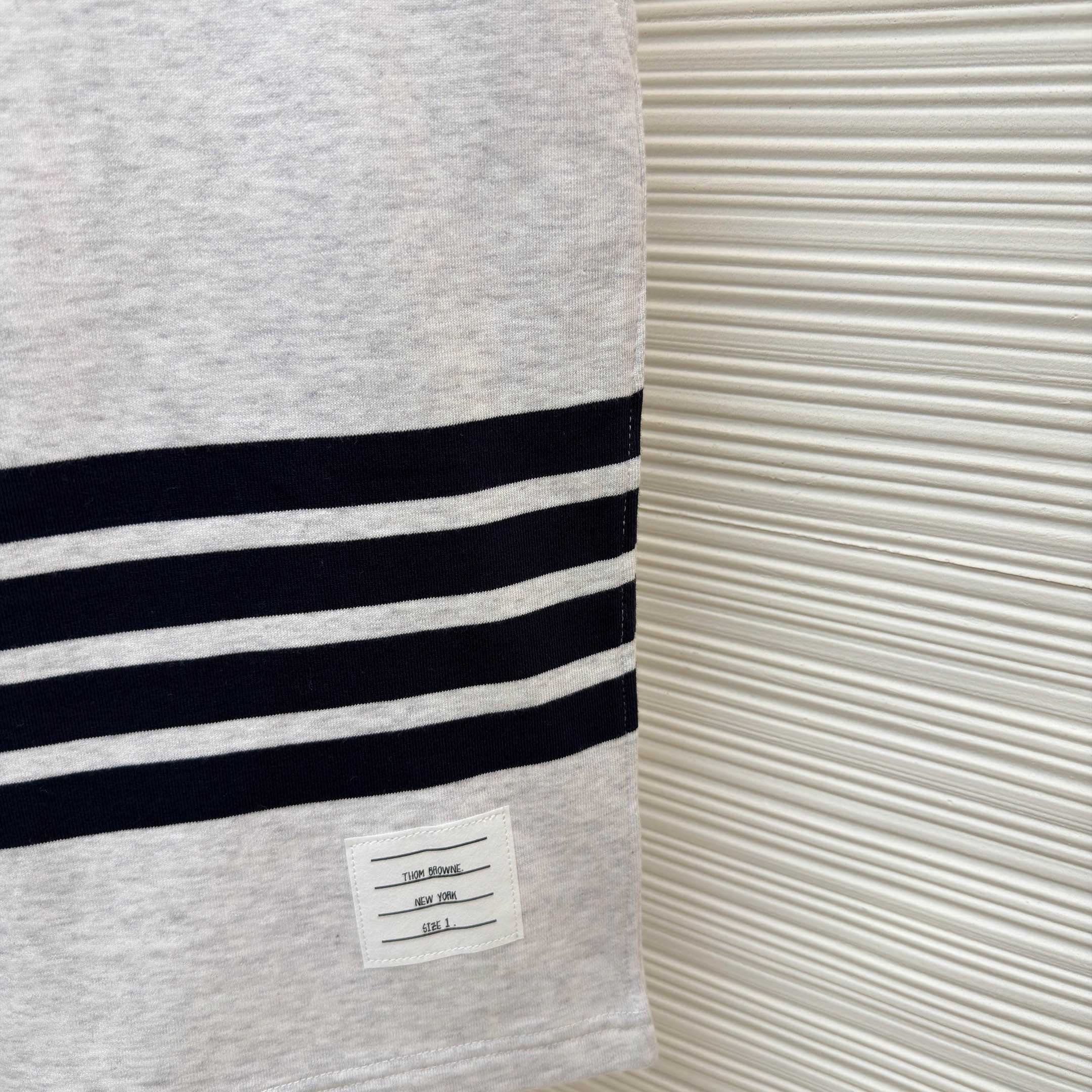 Thom Browne Classic Loopback 4-Bar Sweat Shorts - DopestKickz