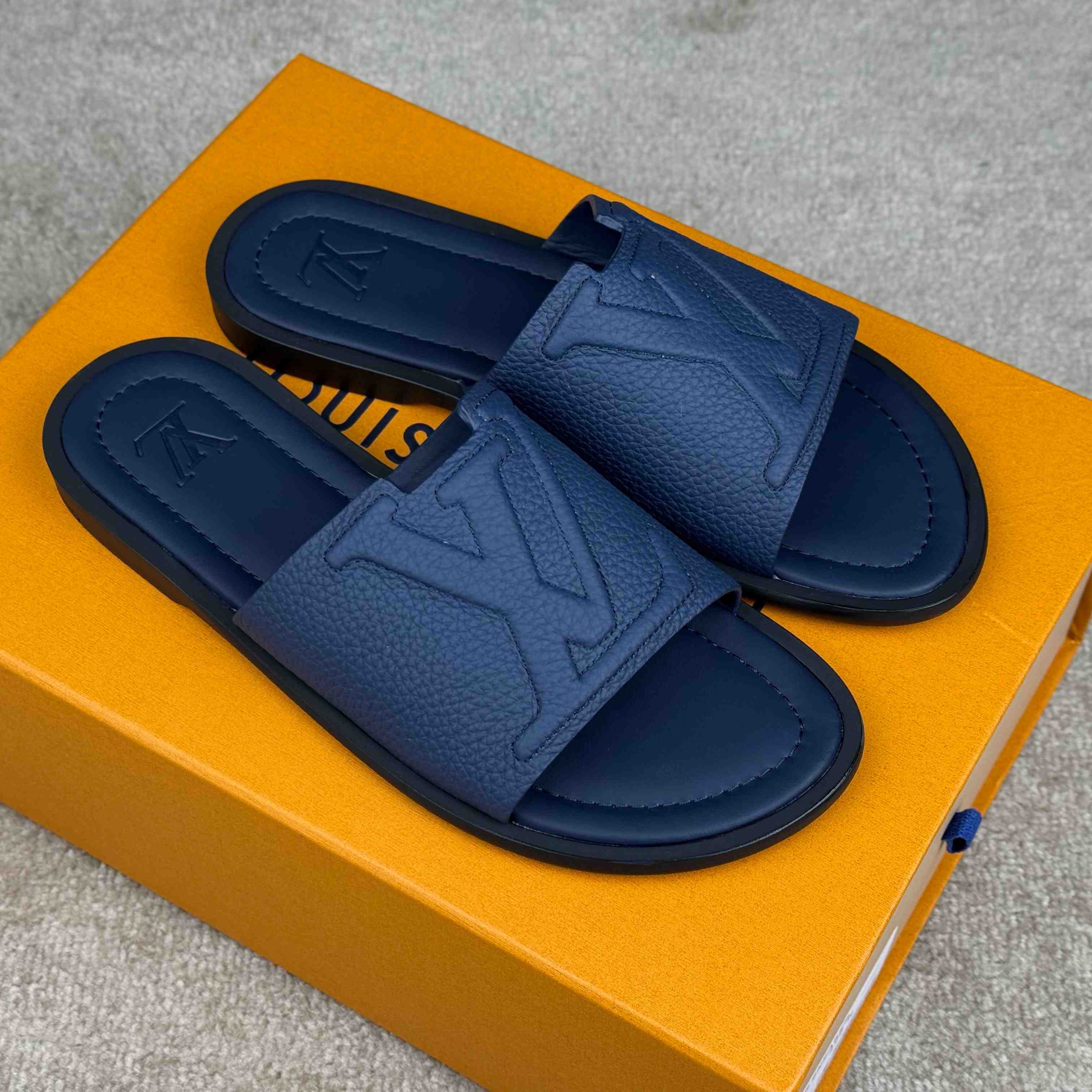 Louis Vuitton LV Portofino Mule   1AJVCC - DopestKickz