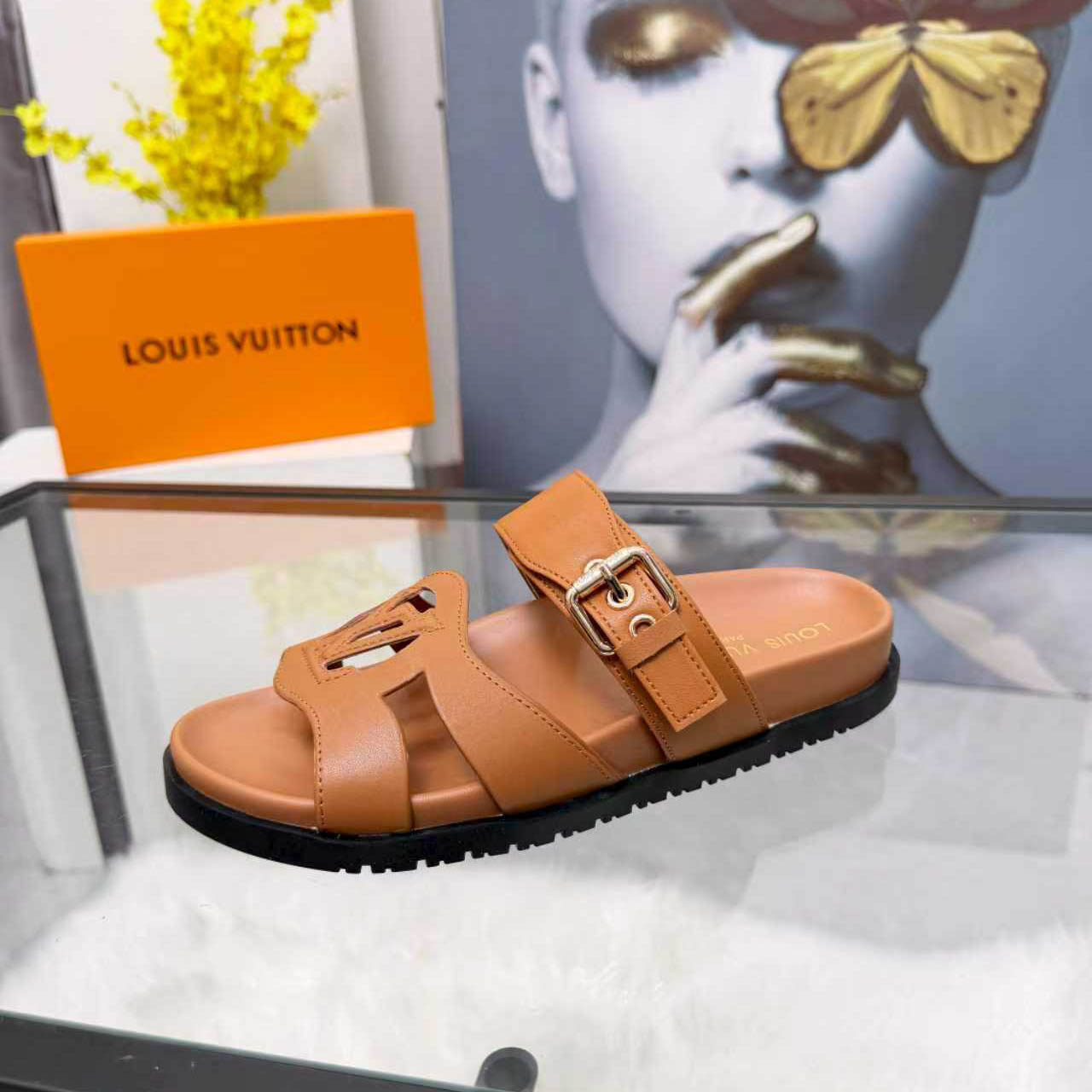 Louis Vuitton LV Isola Comfort Mule 1AJOPR - DopestKickz