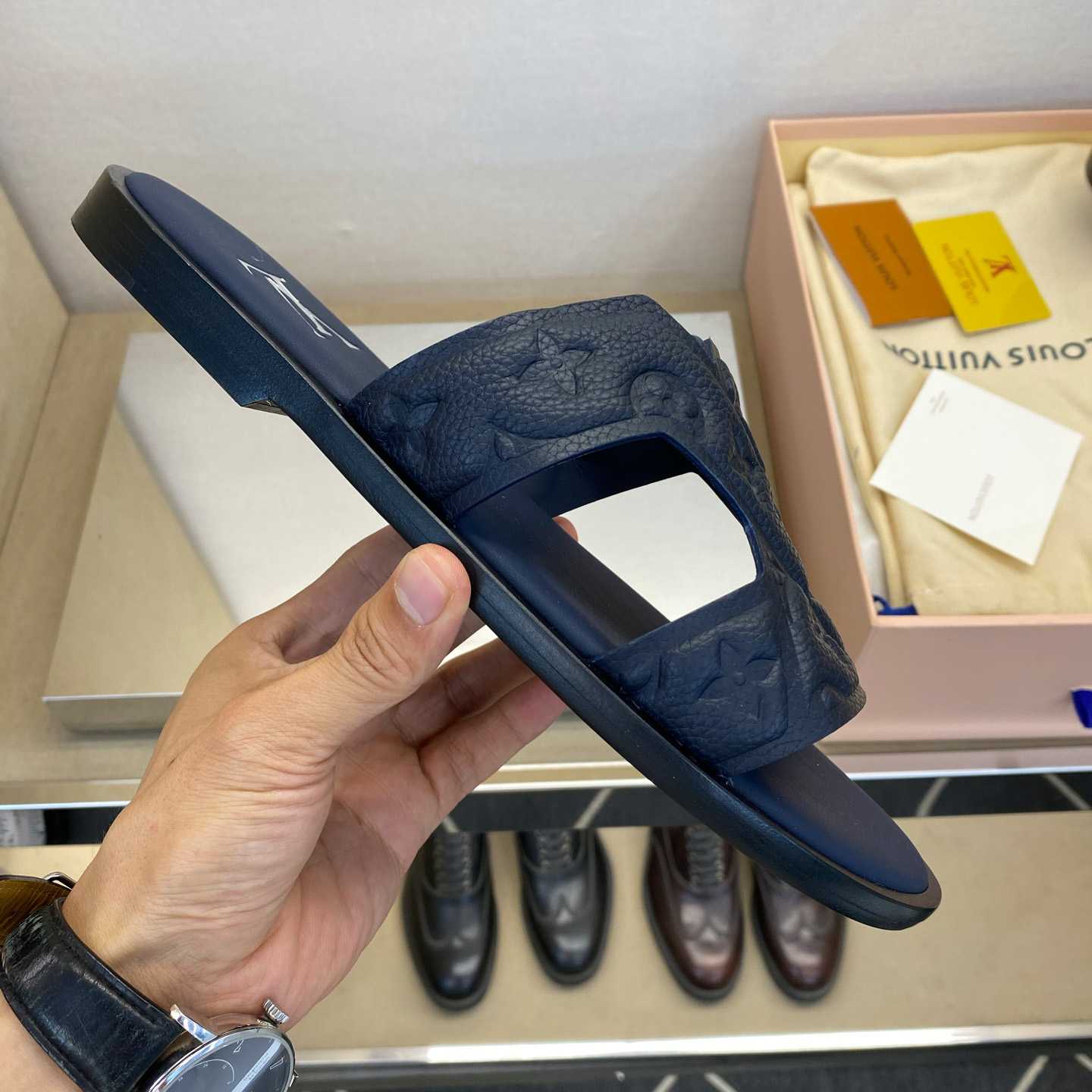 Louis Vuitton LV Oasis Mule    - DopestKickz