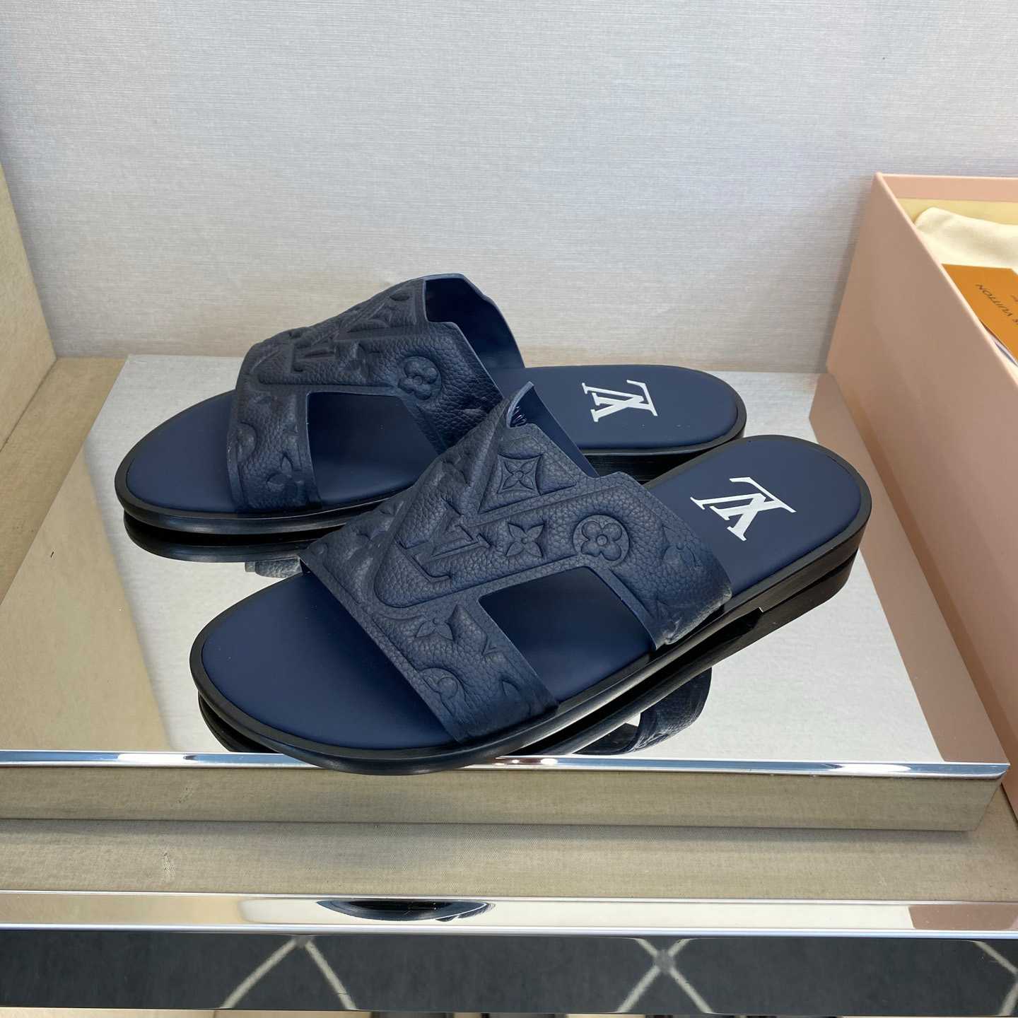 Louis Vuitton LV Oasis Mule    - DopestKickz