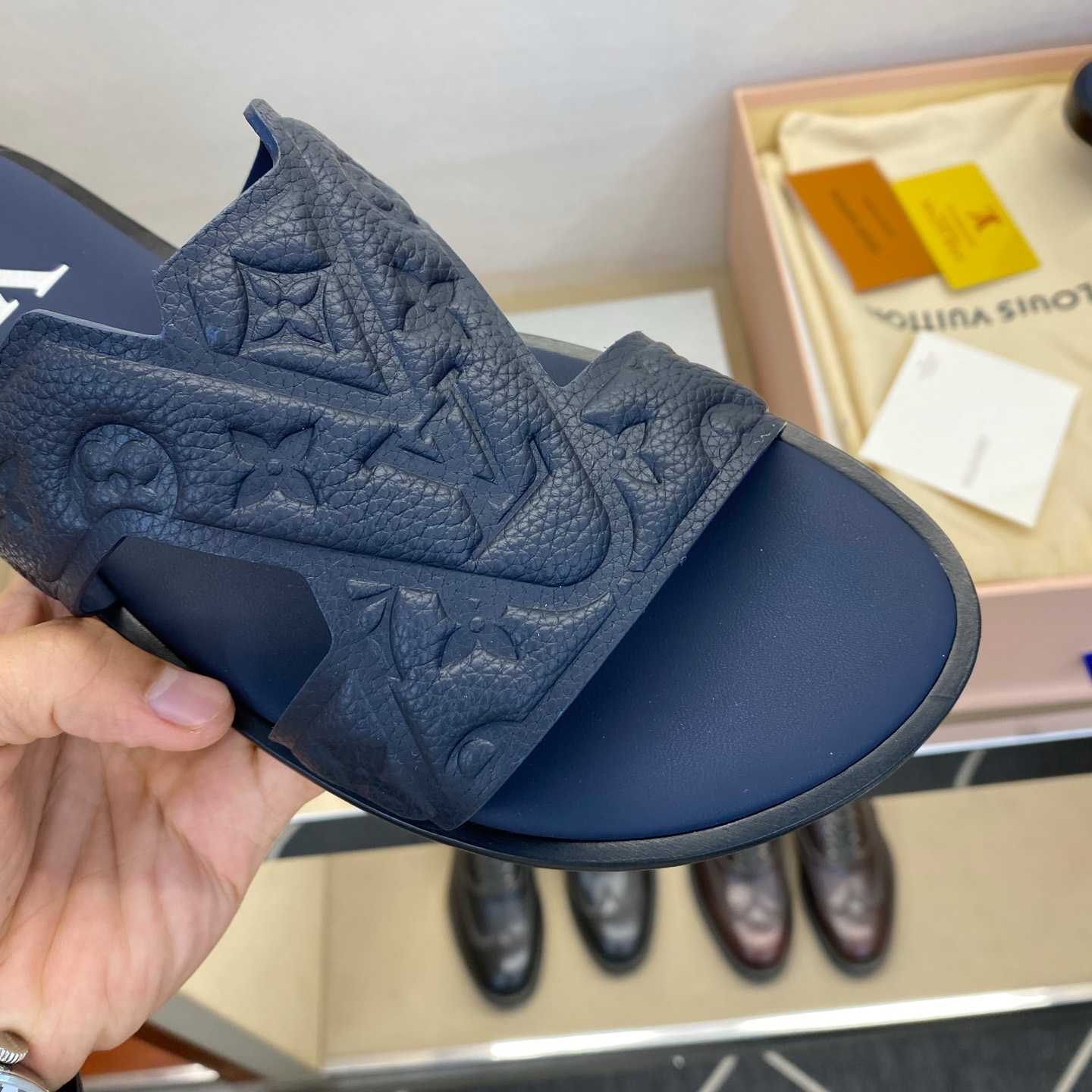 Louis Vuitton LV Oasis Mule    - DopestKickz