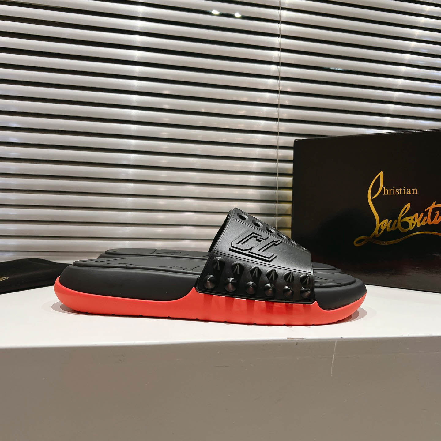 Christian Louboutin Take It Easy Sandals - DopestKickz