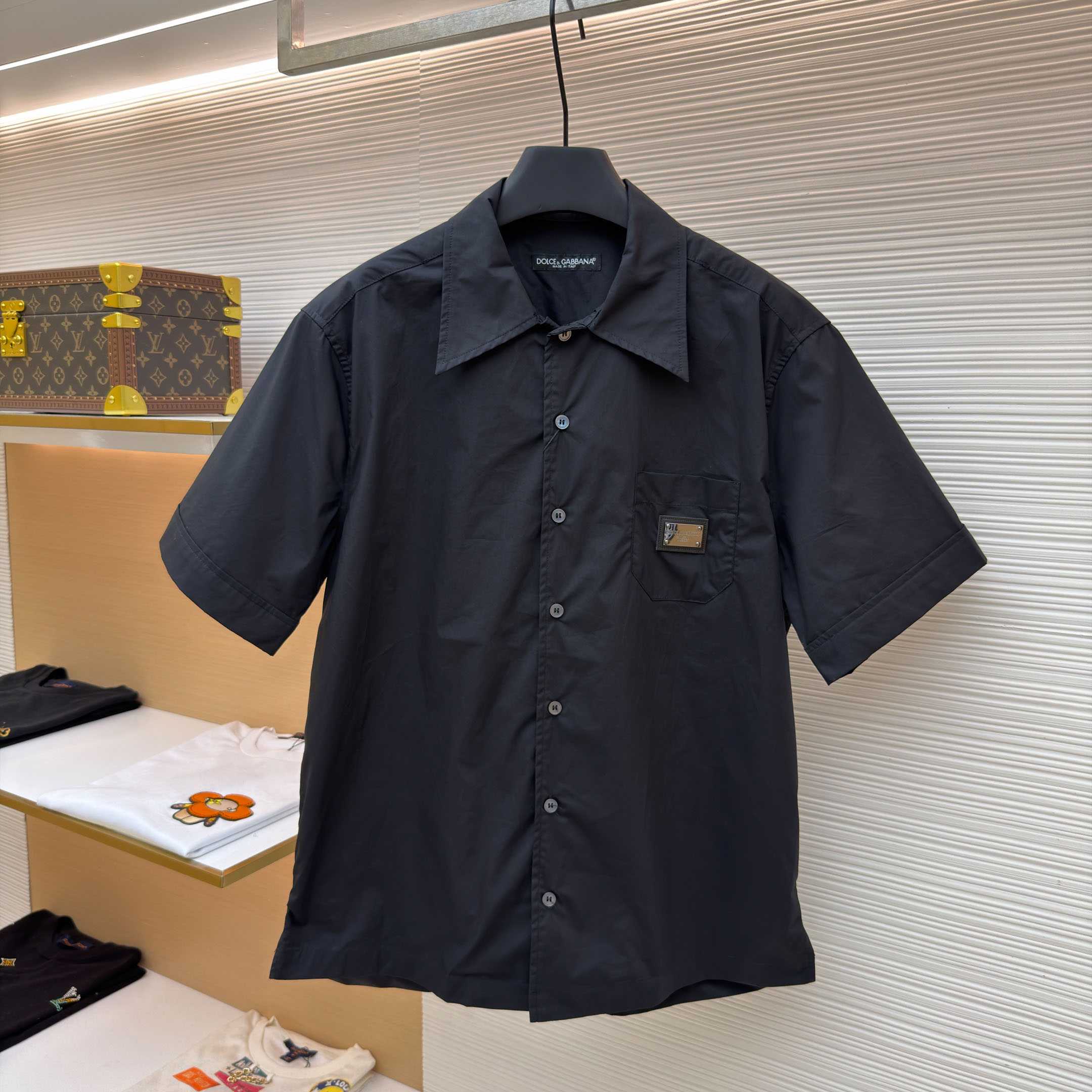 Dolce & Gabbana Logo Plaque Cotton Short Sleeved Shirt - DopestKickz