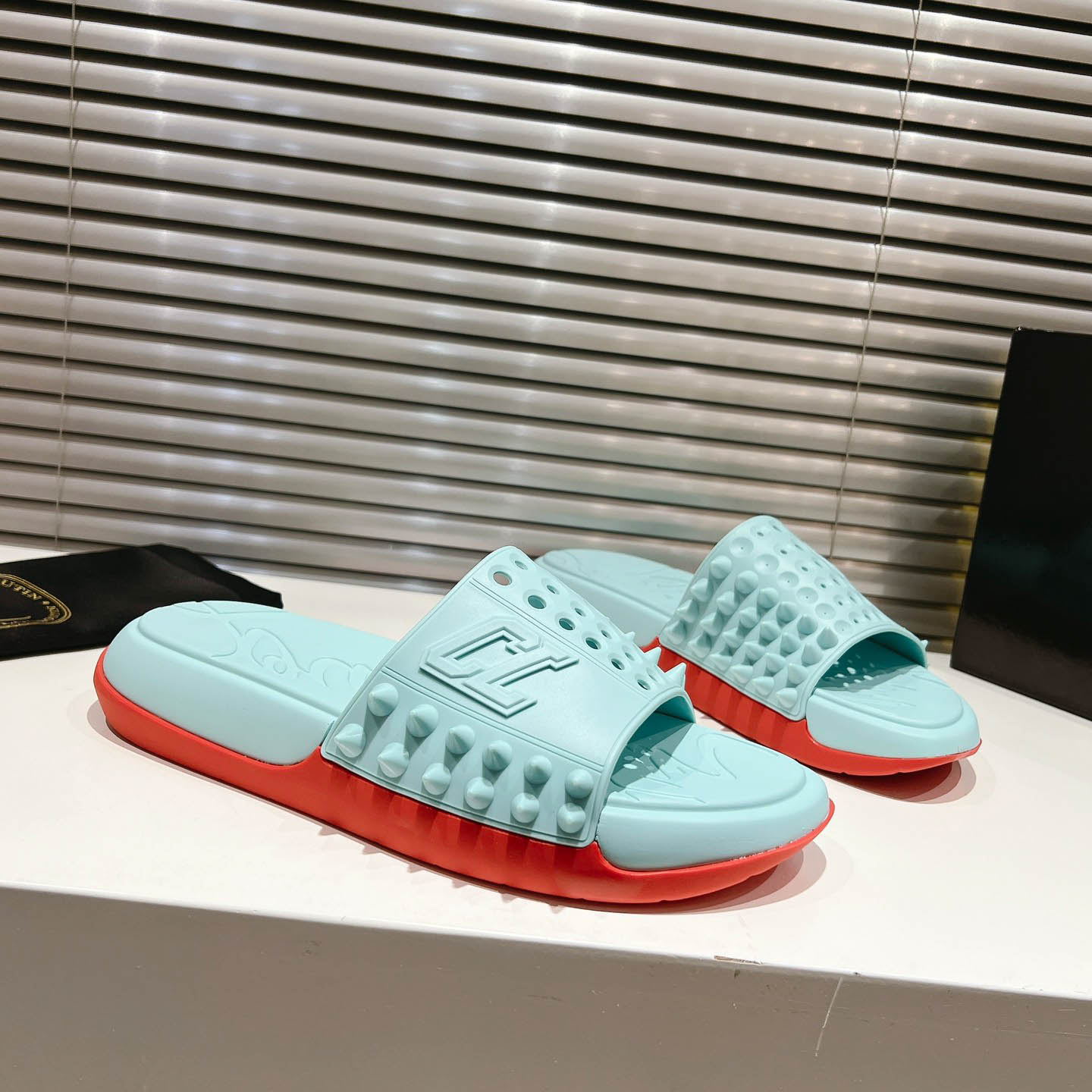 Christian Louboutin Take It Easy Sandals - DopestKickz