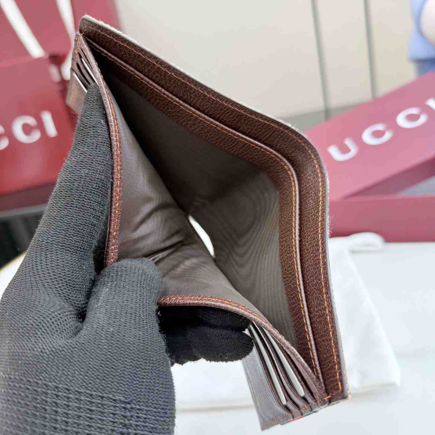 Gucci Bi-fold Wallet With Web - DopestKickz