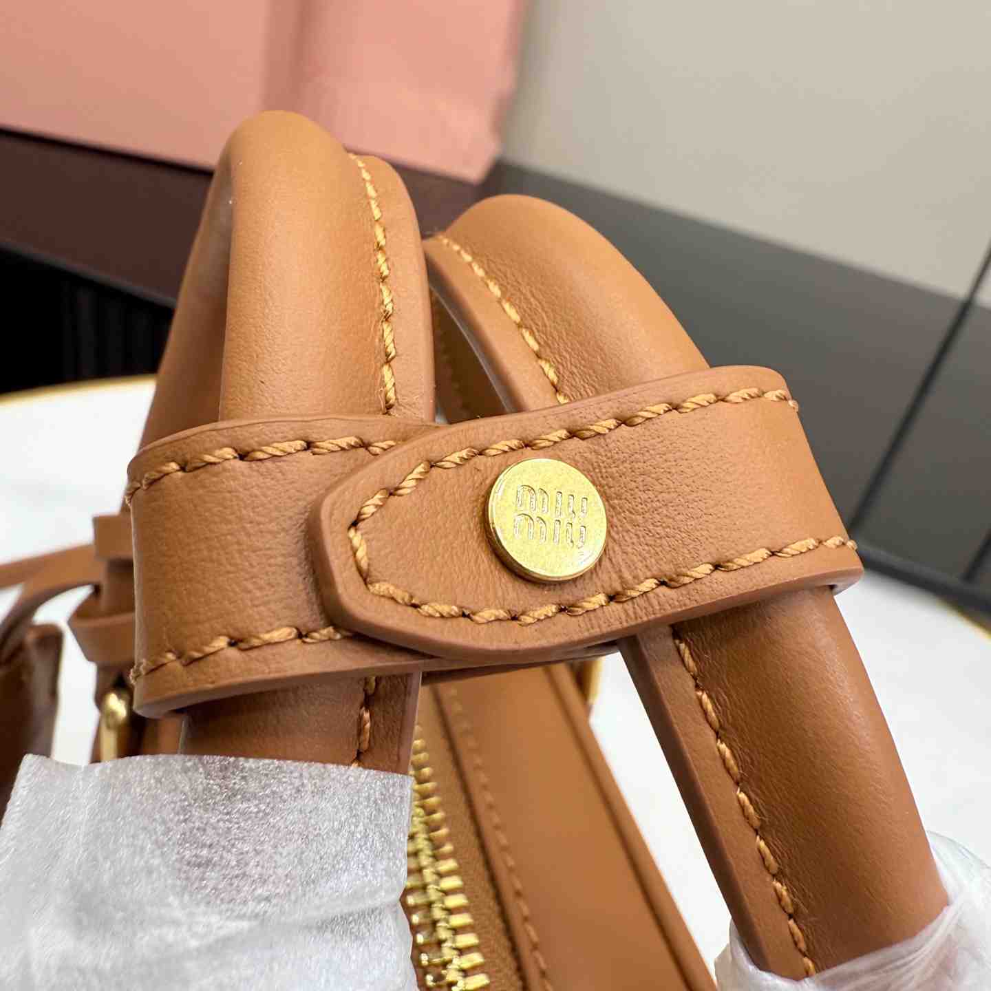 Miu Miu Arcadie Leather Bag 5BB123 - DopestKickz