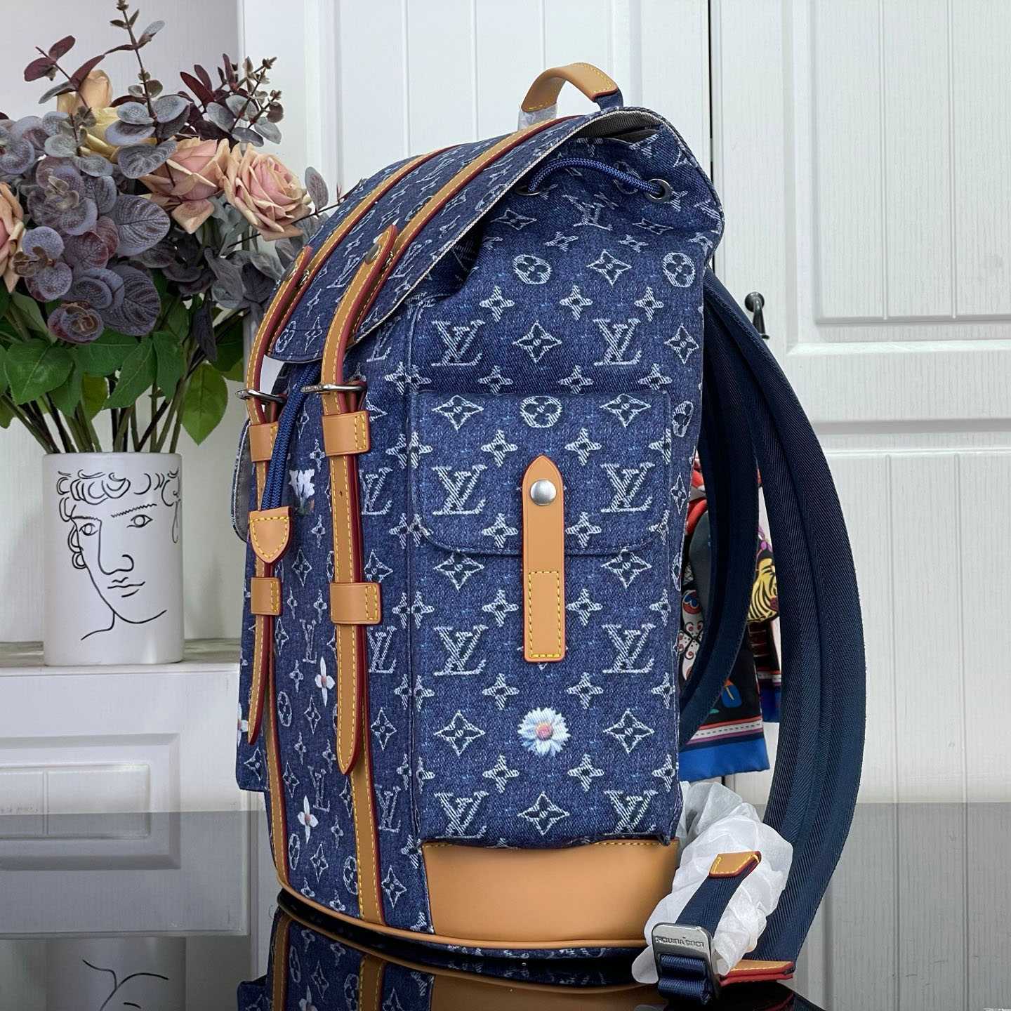  Louis Vuitton Christopher MM     M27554 - DopestKickz