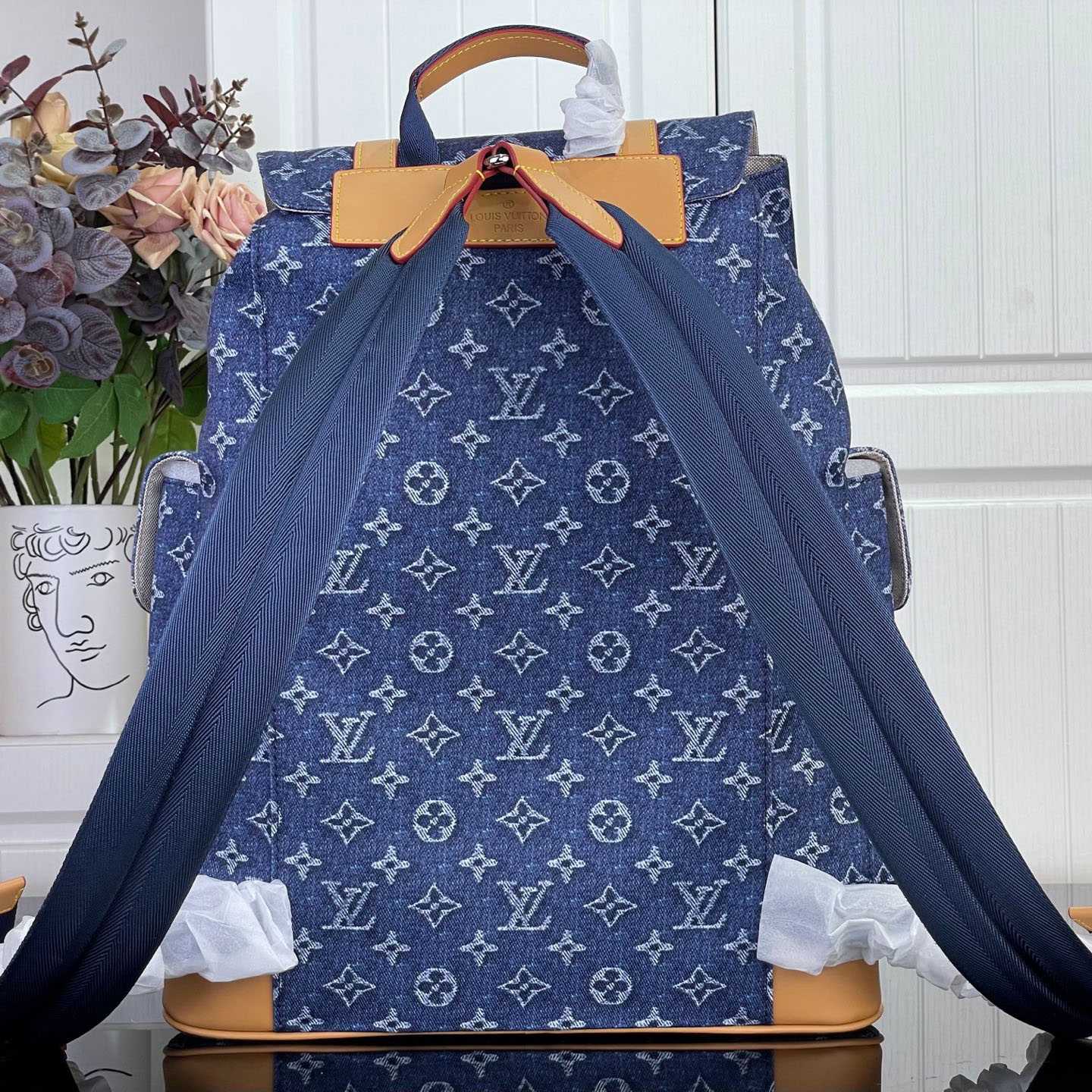  Louis Vuitton Christopher MM     M27554 - DopestKickz